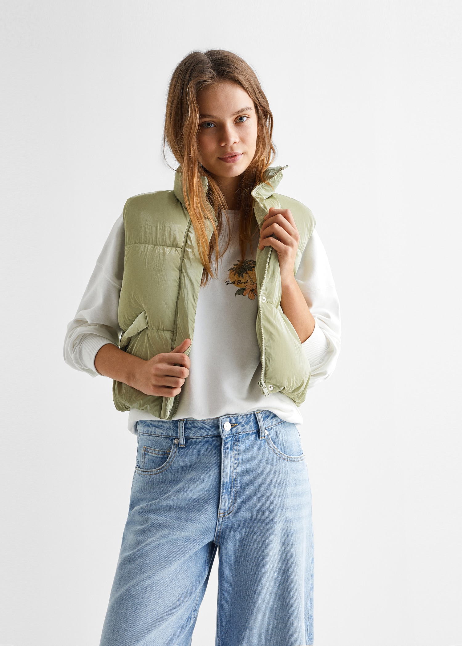 Shiny quilted gilet - Medium plane