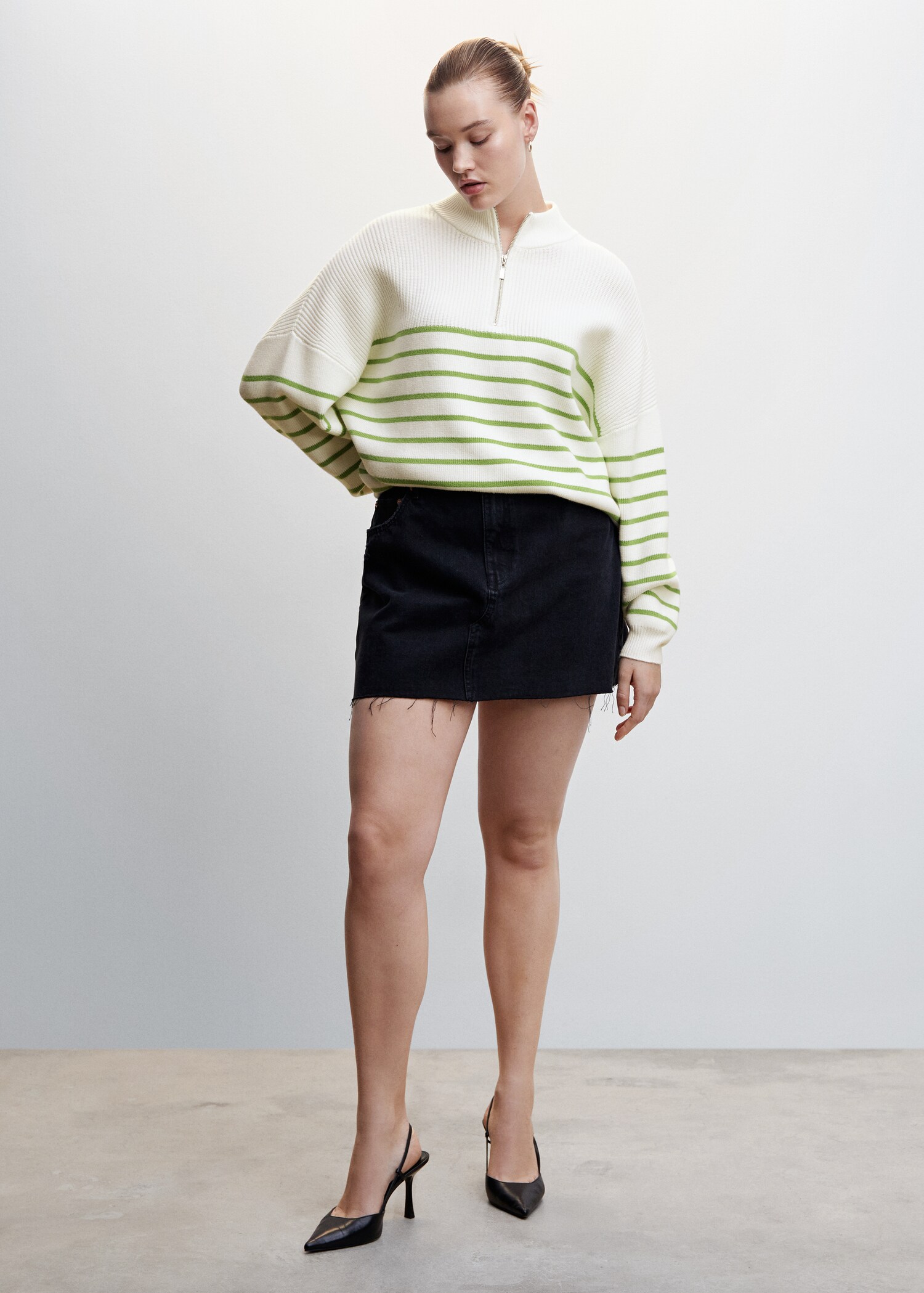 Pull-over zippé rayures - Détail de l'article 3
