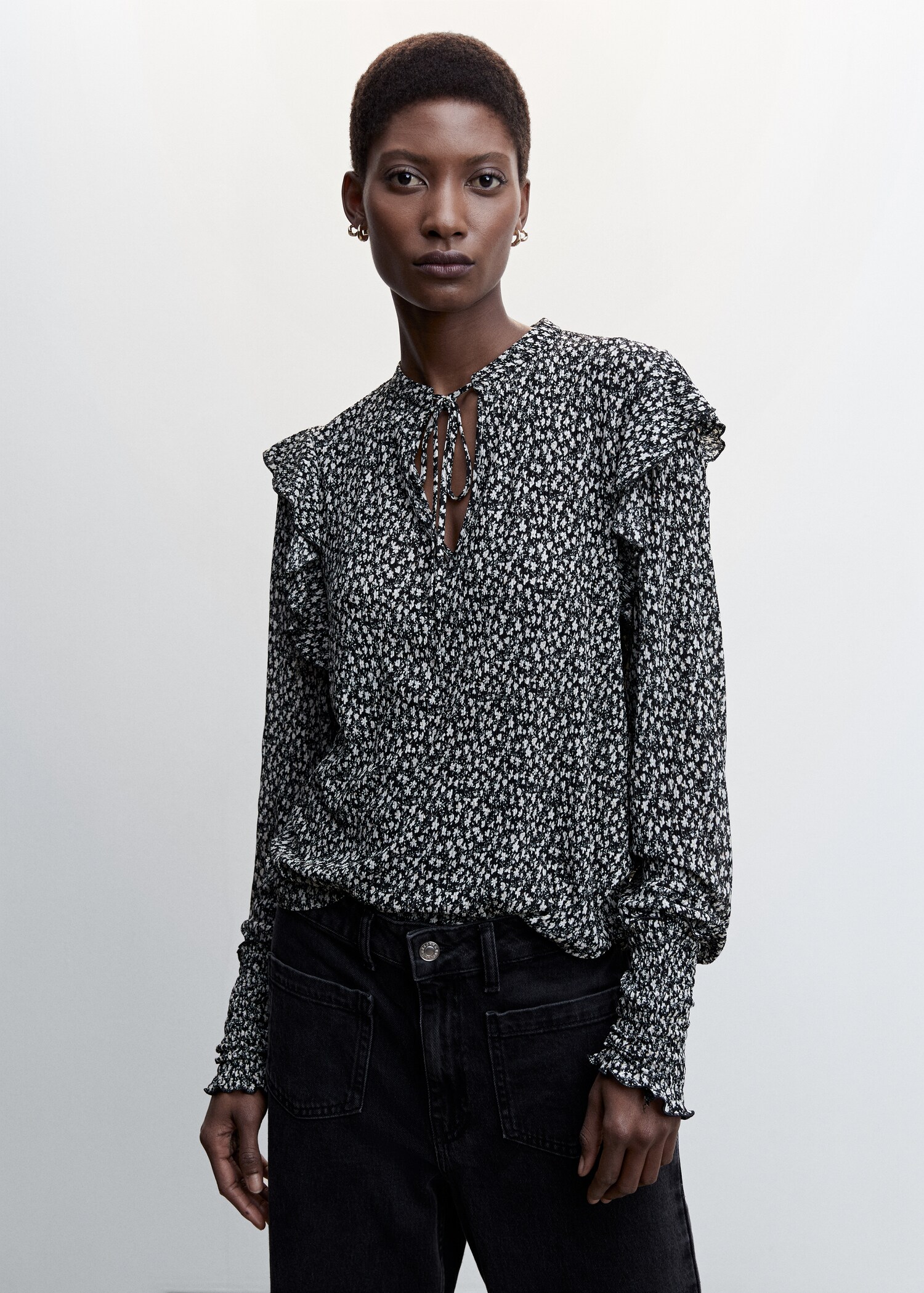 Blouse texturée volants - Plan moyen