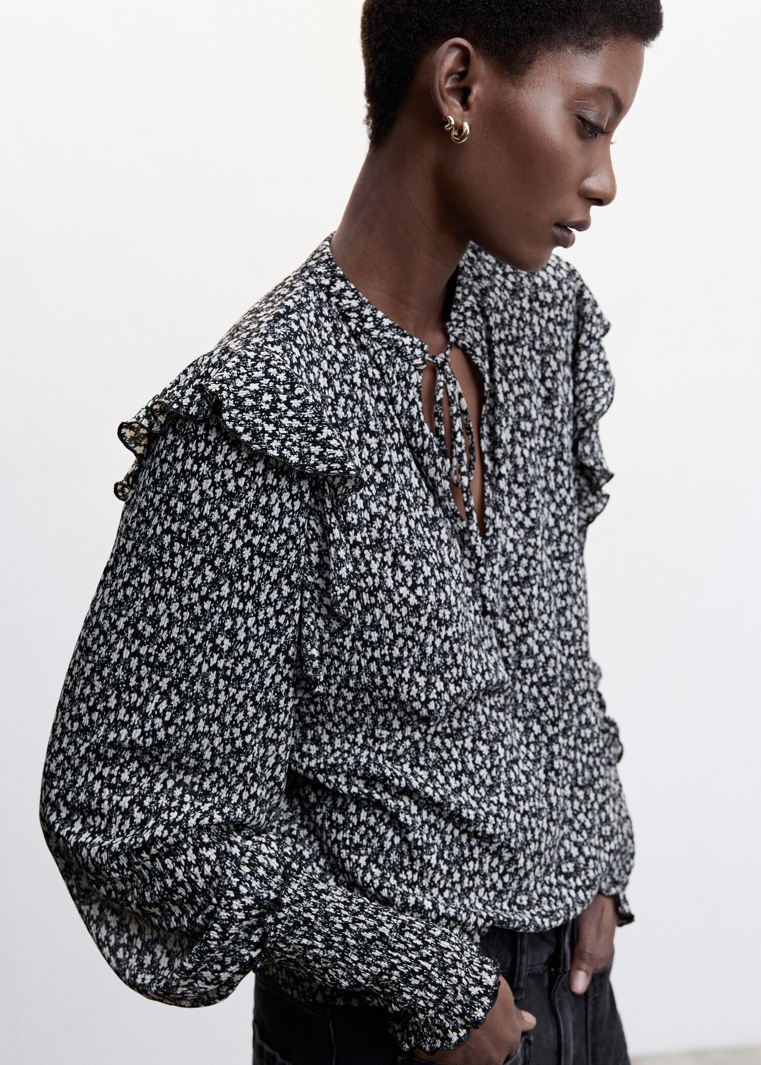 Blouse texturée volants - Détail de l'article 2