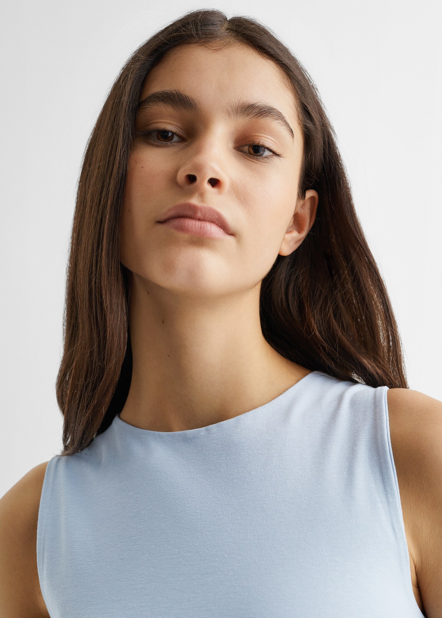 Wide strap t-shirt - Details of the article 1