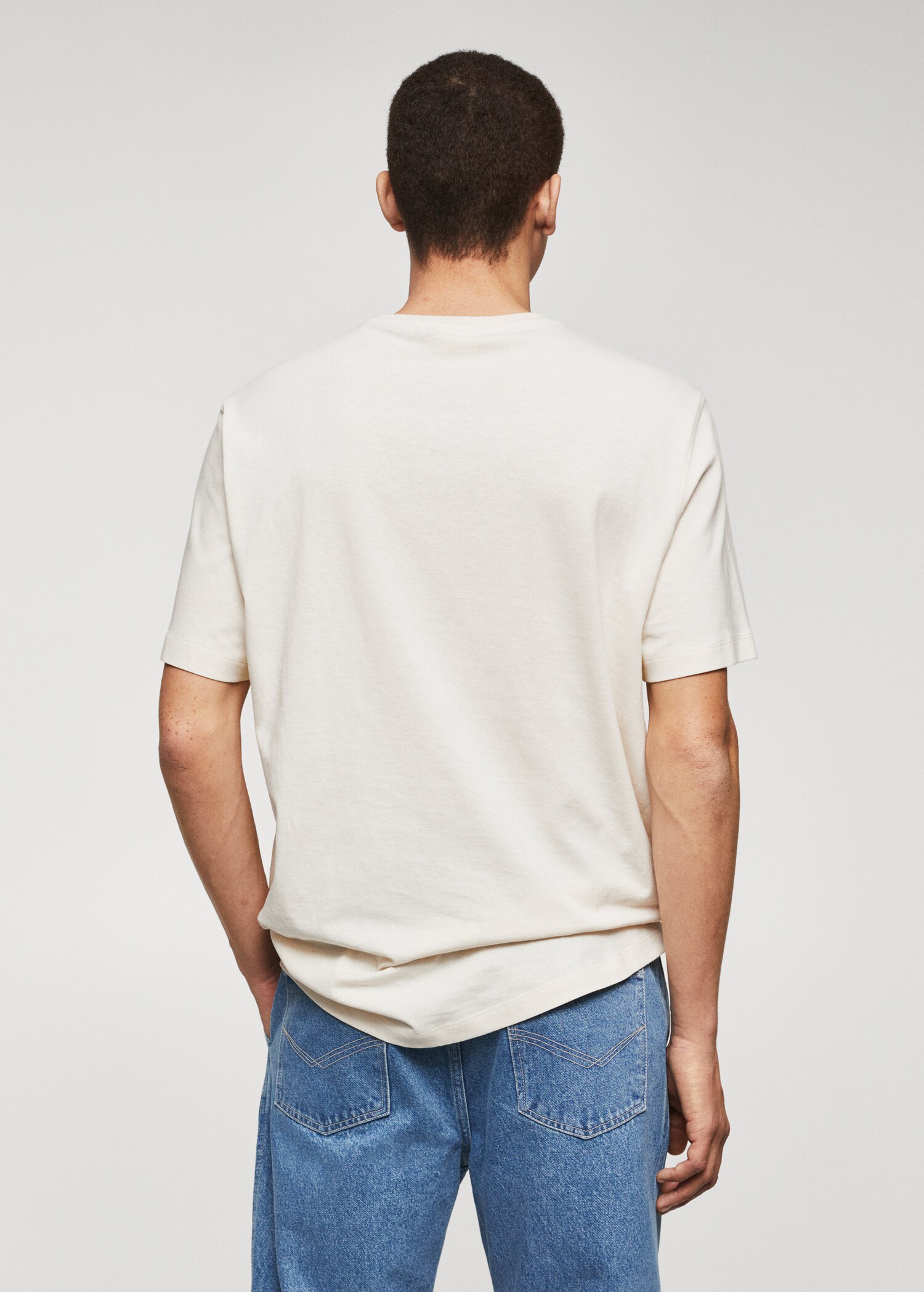 100% cotton t-shirt text - Reverse of the article