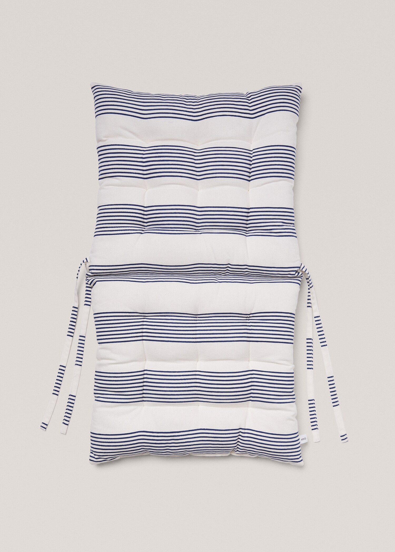 Chair cushion with back - Article without model