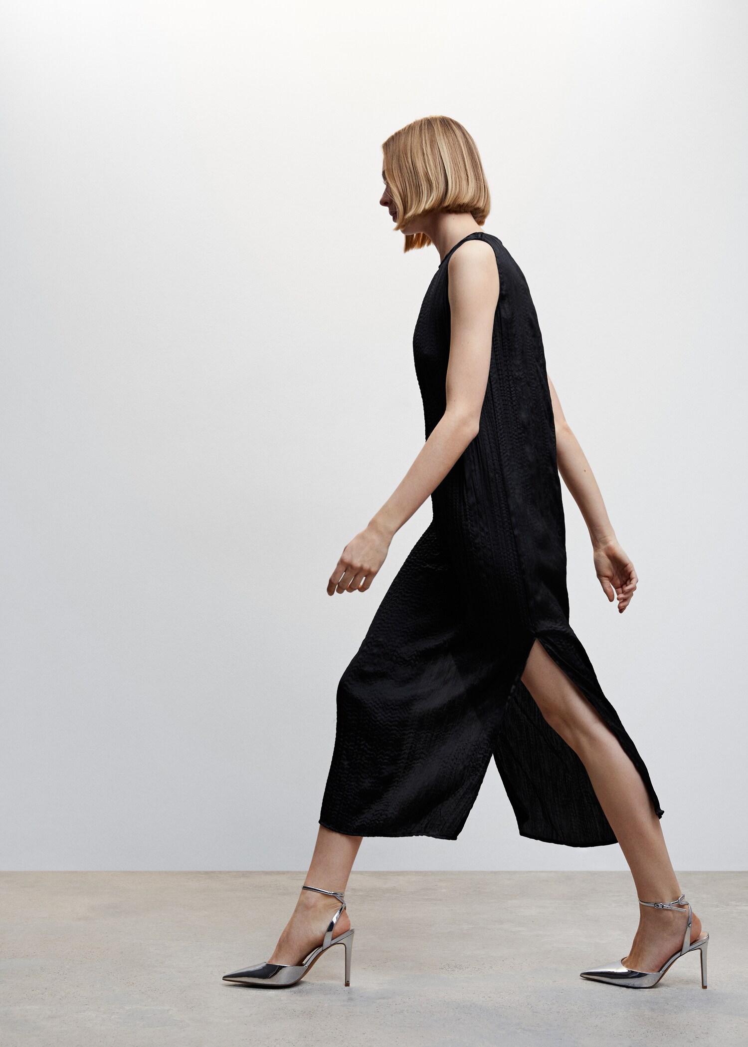 Vestido negro textura midi - Detalle del artículo 6
