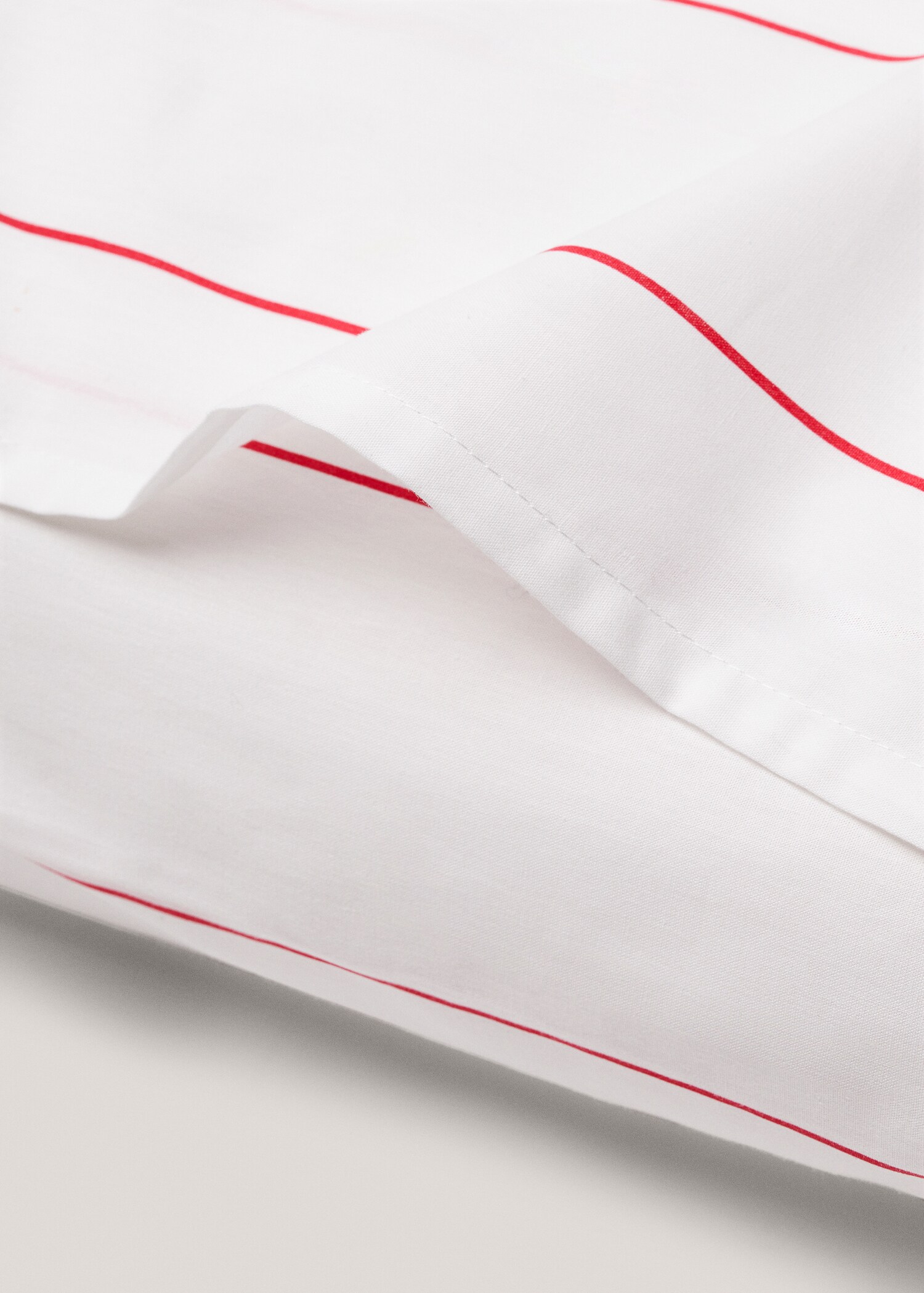 Pack of 2 striped cotton cushion covers 60x60cm - Details of the article 2