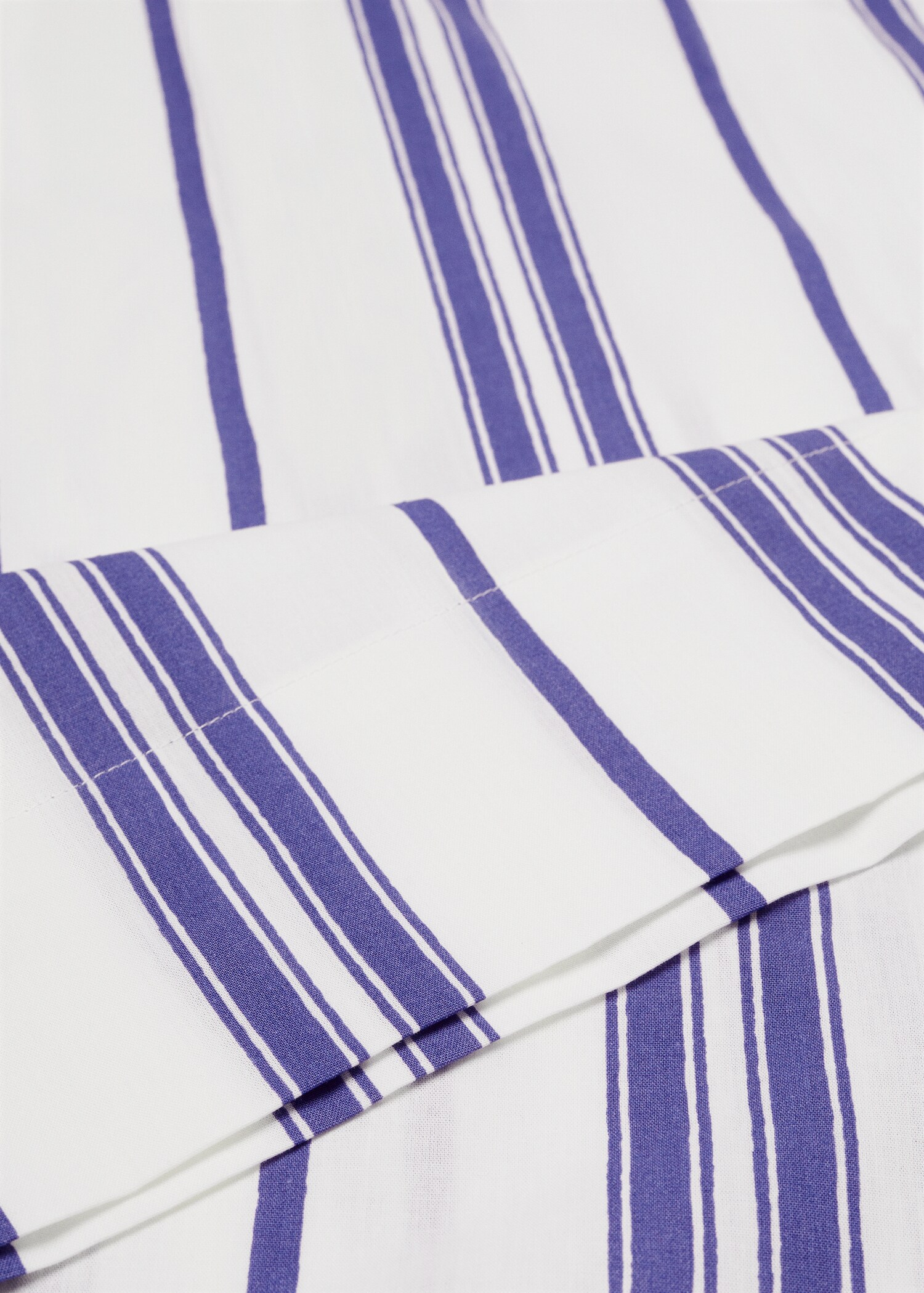 Striped print pillow case 45x110cm - Details of the article 1