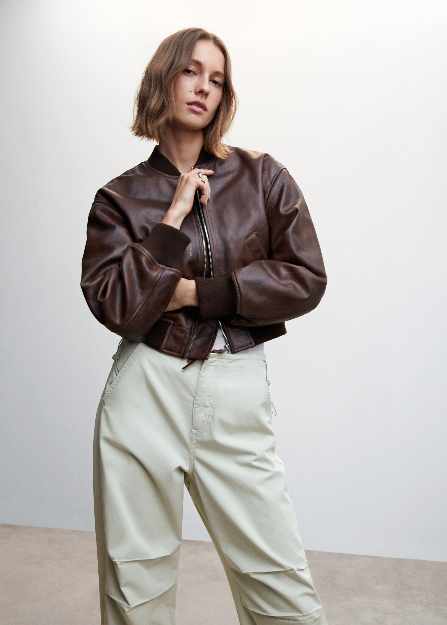 Parachute pants - Details of the article 1
