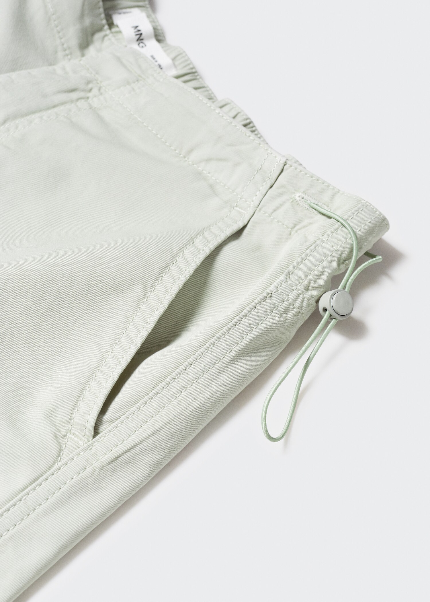 Parachute pants - Details of the article 8