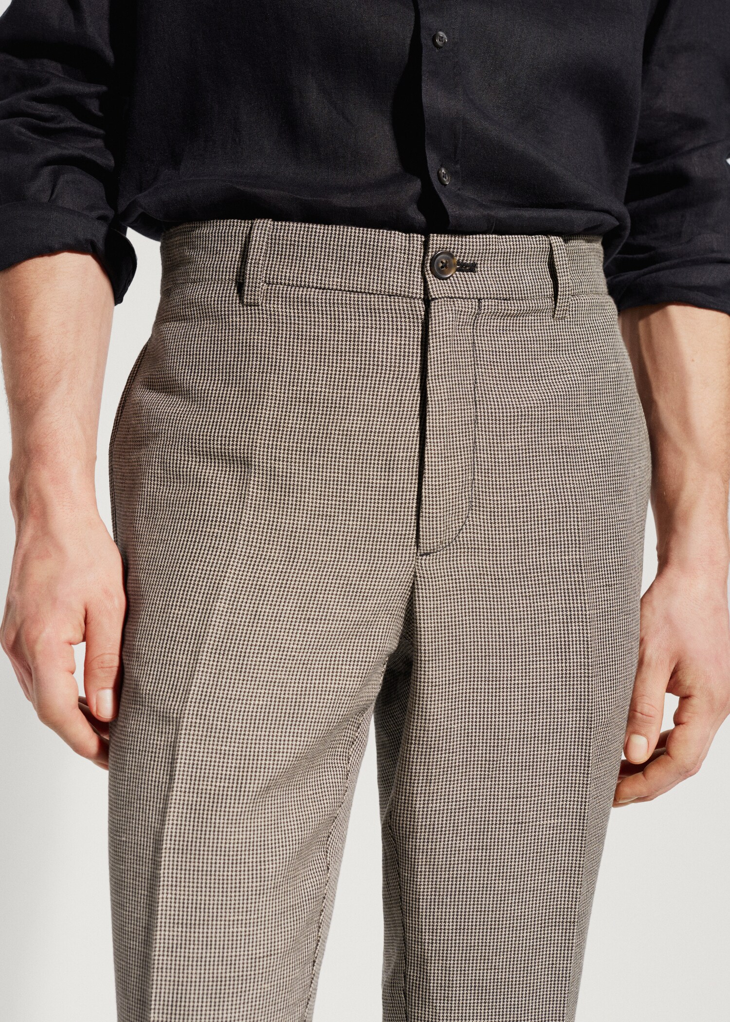 Slim fit linen pants - Details of the article 1
