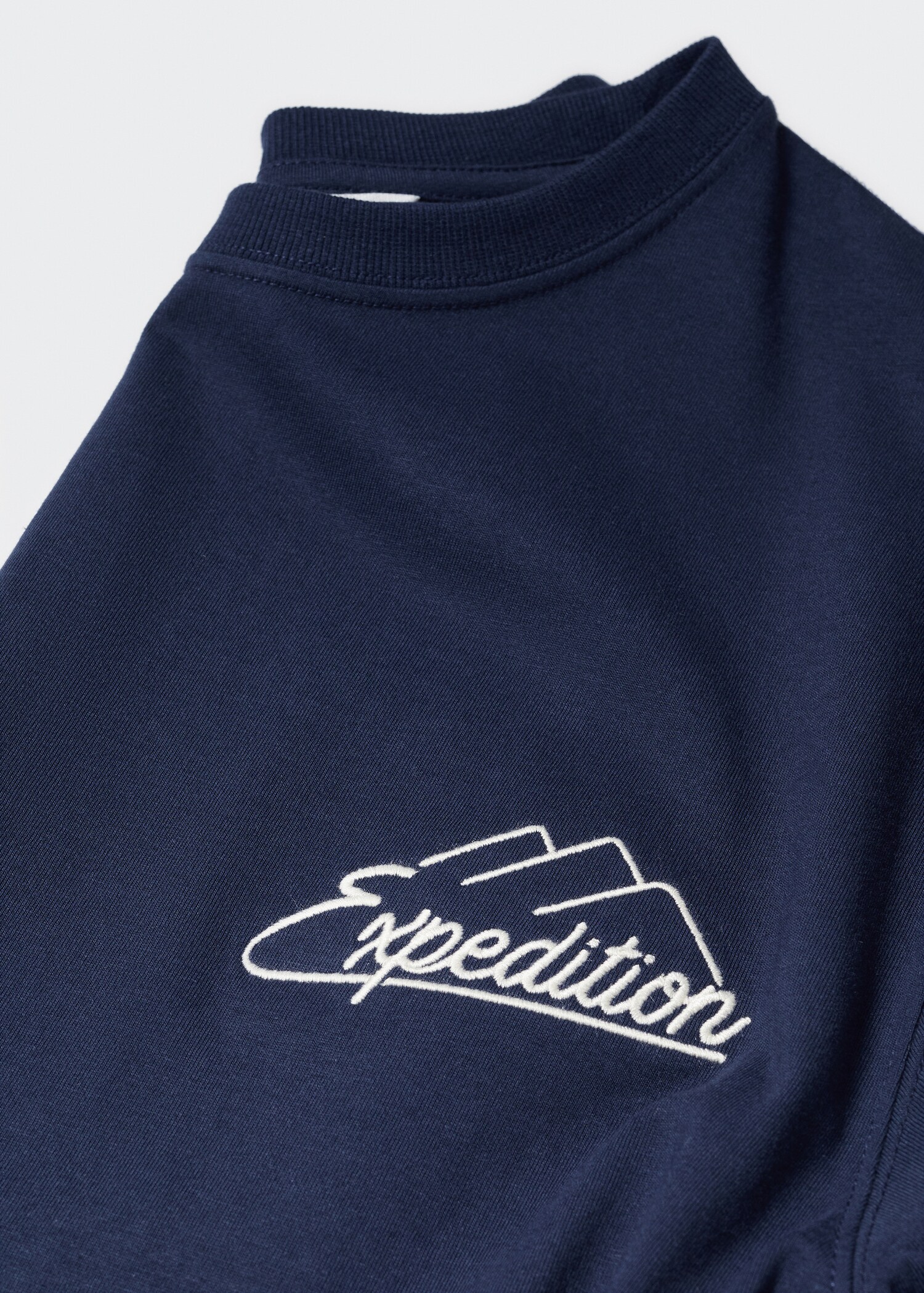 T-Shirt mit Schriftzug - Detail des Artikels 8