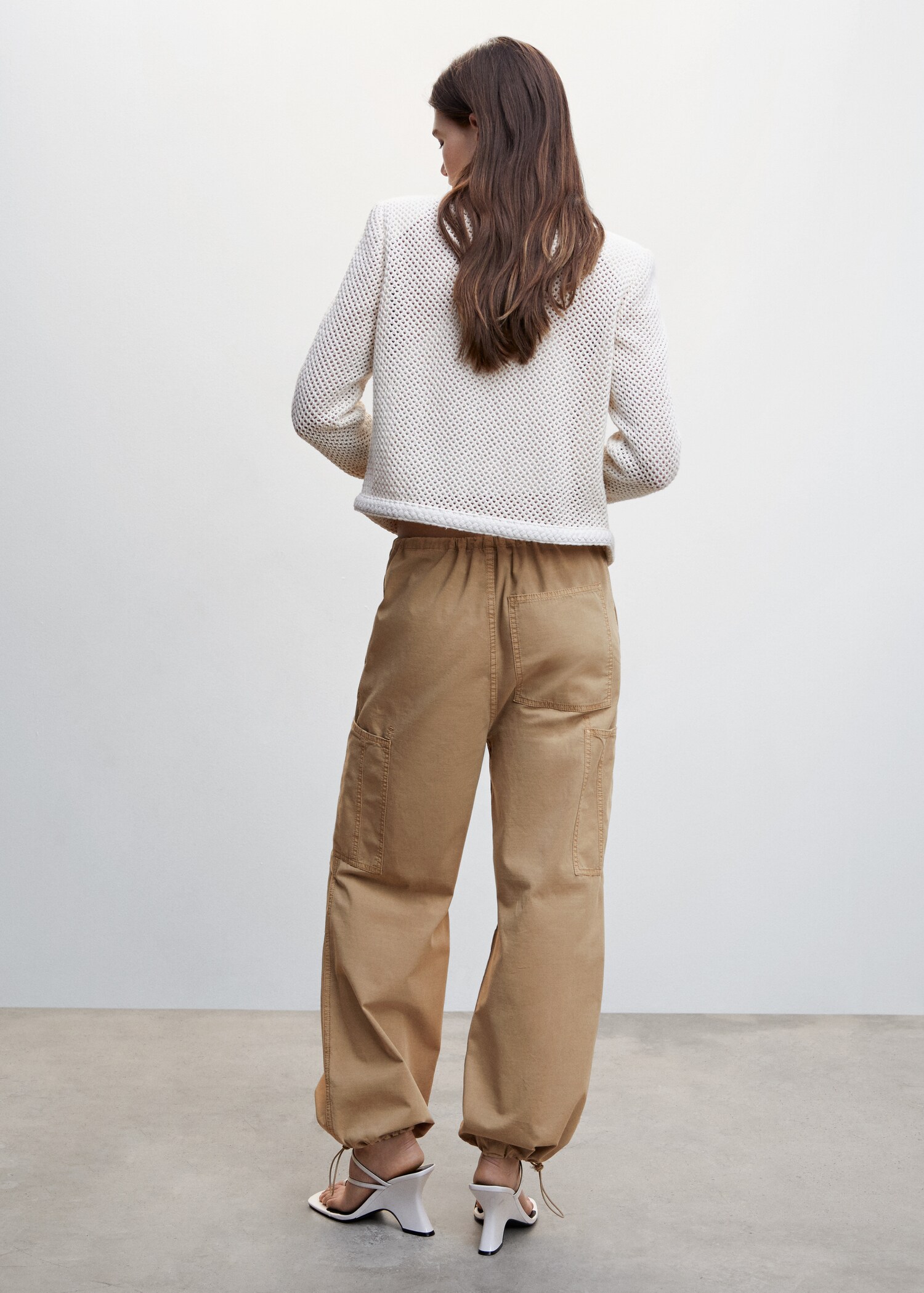 Parachute pants - Reverse of the article