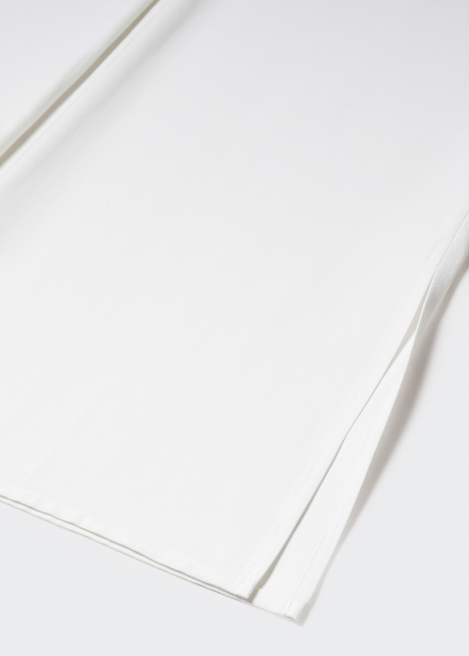 Smart pants with openings - Details of the article 8
