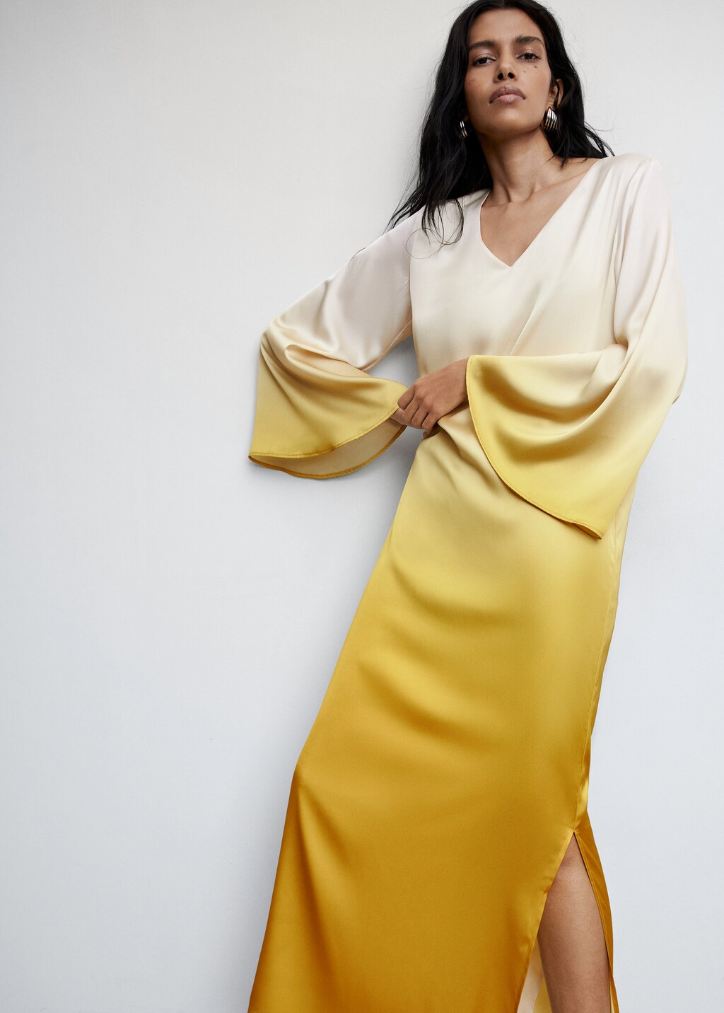 Robe satinee degradee Femme MANGO OUTLET Luxembourg