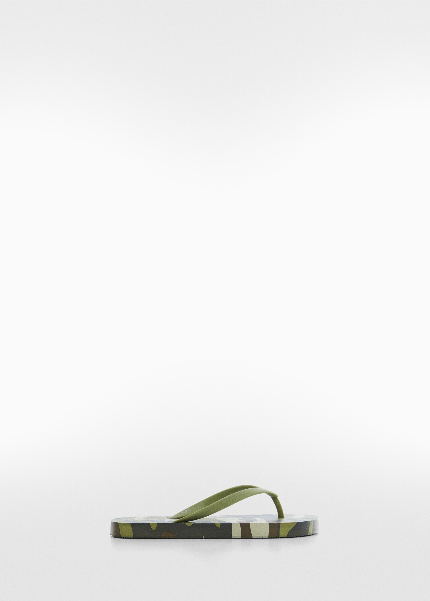 Strappy flip-flops - Article without model