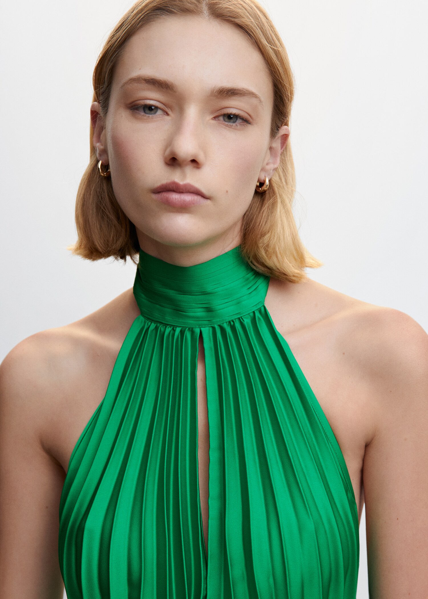 Pleated halter neck dress - Details of the article 1