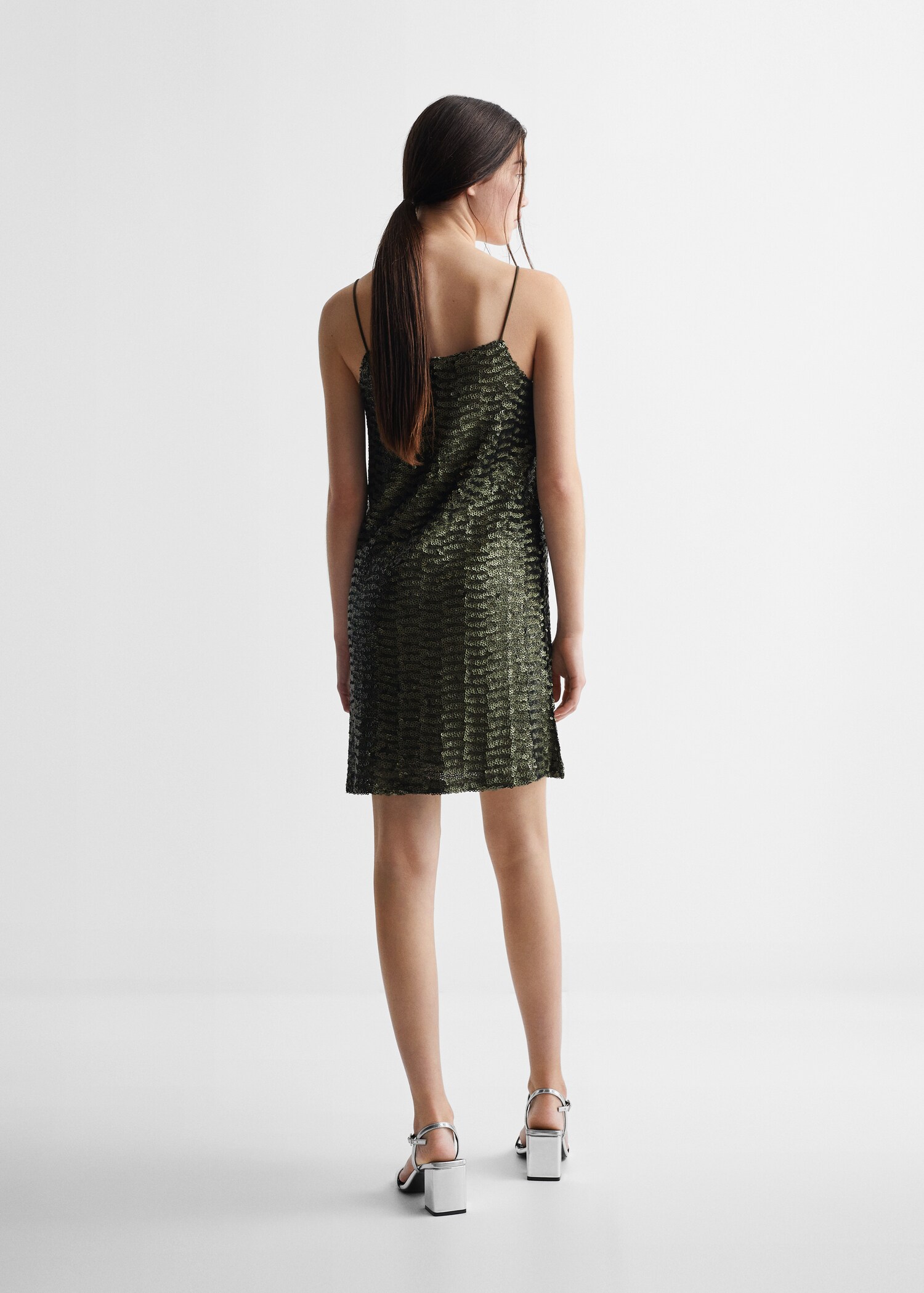 Robe courte à paillettes semi-transparente - Verso de l’article