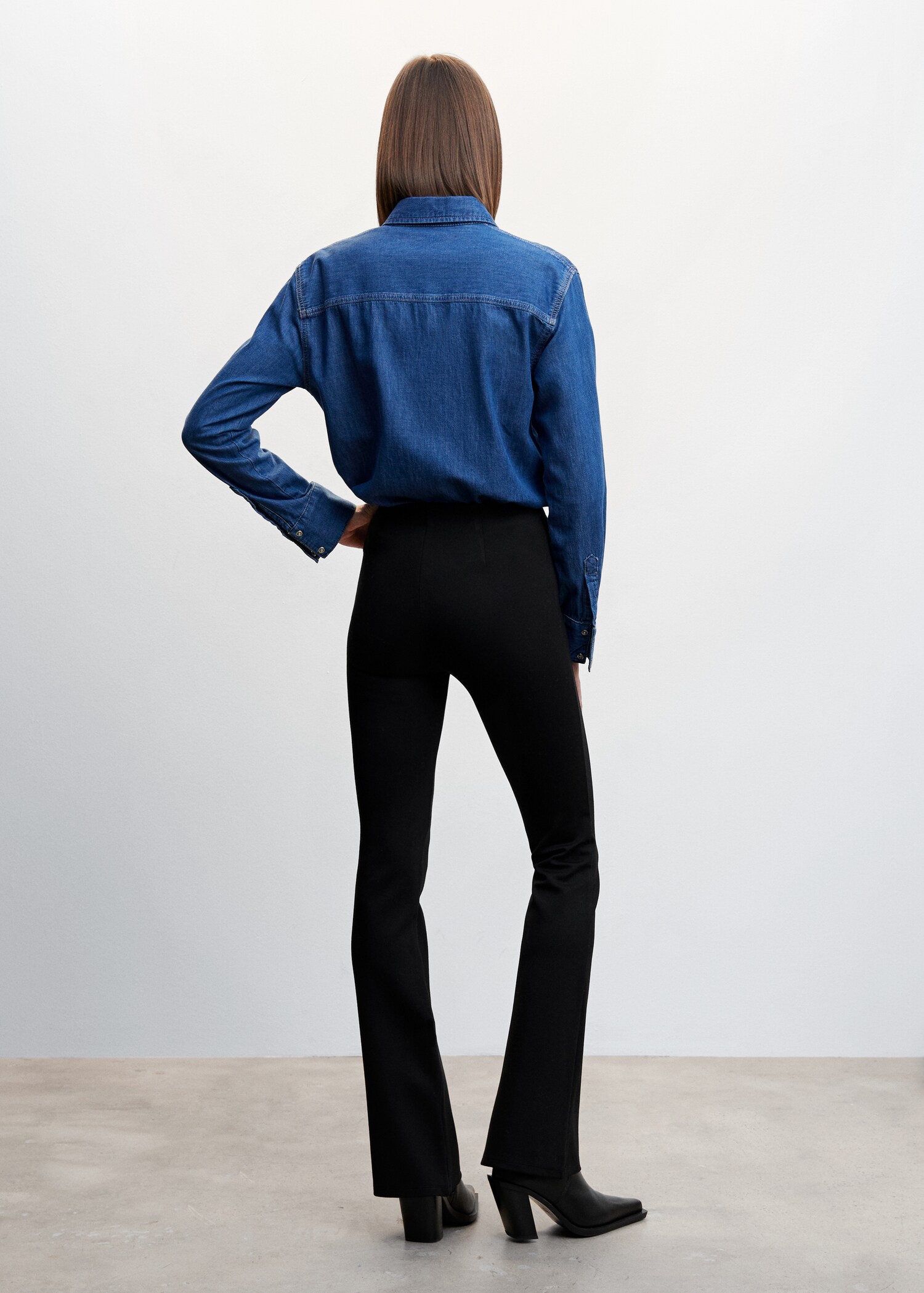 Utsvingte leggings - Baksiden av artikkelen