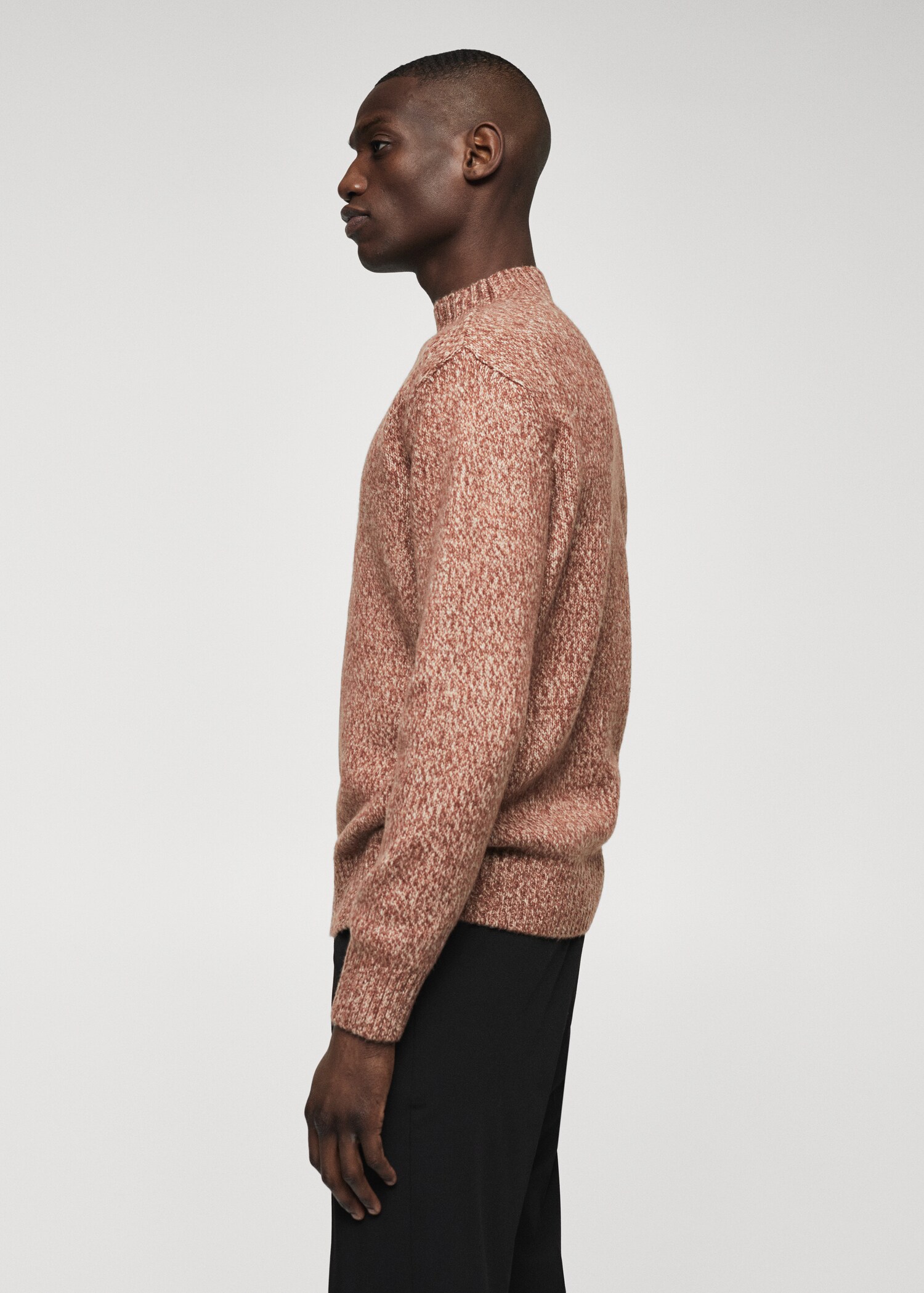 Melierter Pullover mit hohem Kragen - Detail des Artikels 6