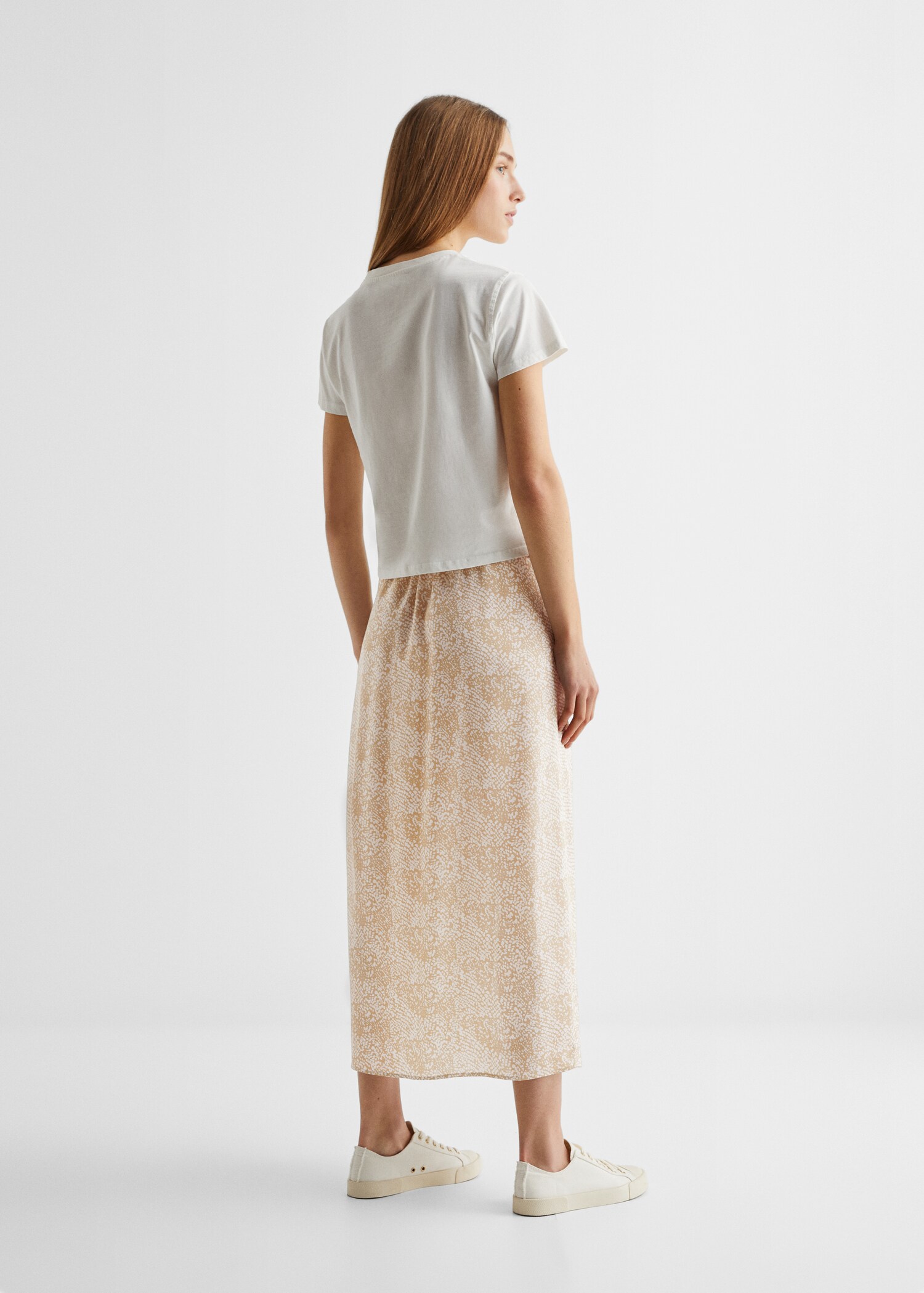 Buttoned midi skirt - Reverse of the article