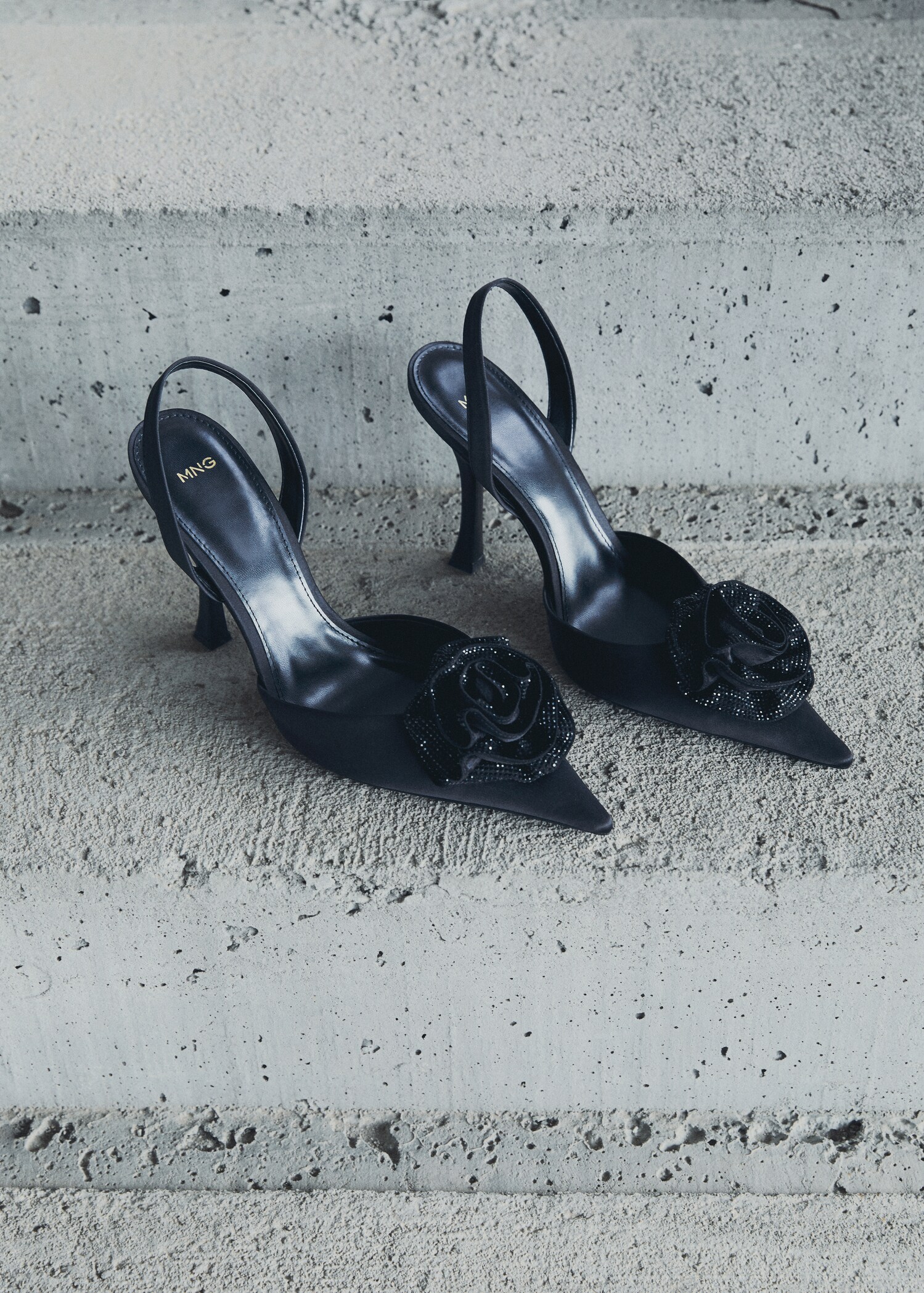 Sabates flor strass - Detall de l'article 9
