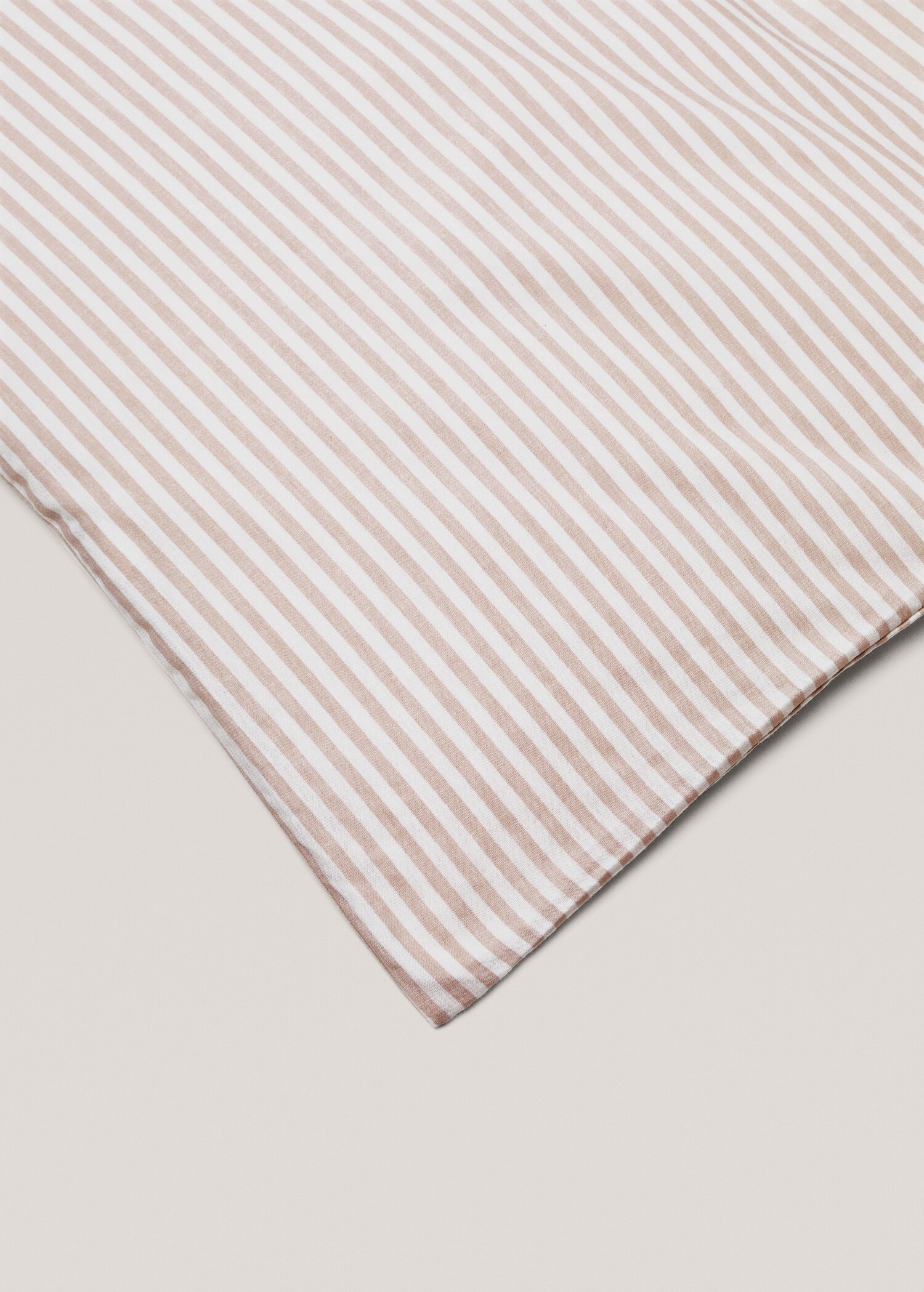 Striped duvet cover 60 in - Details of the article 3