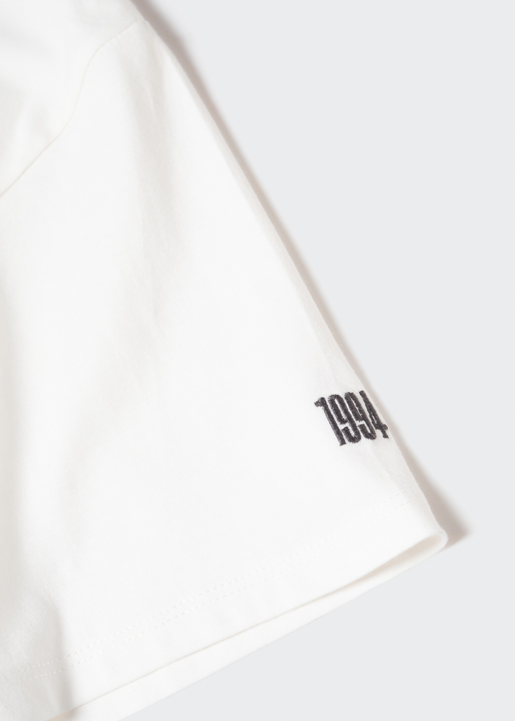 Embroidered message T-shirt - Details of the article 8