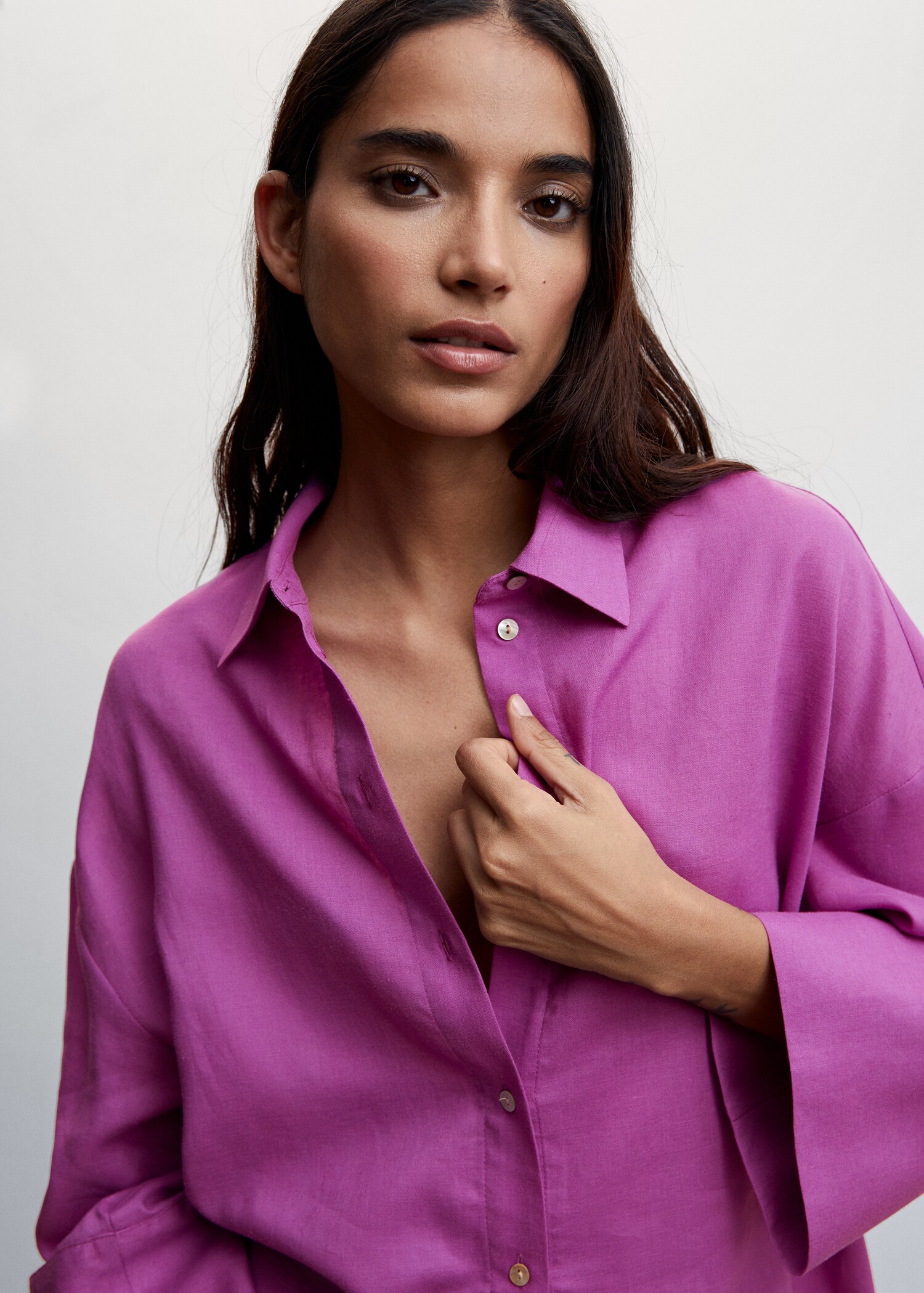 Oversized shirt - Details of the article 1