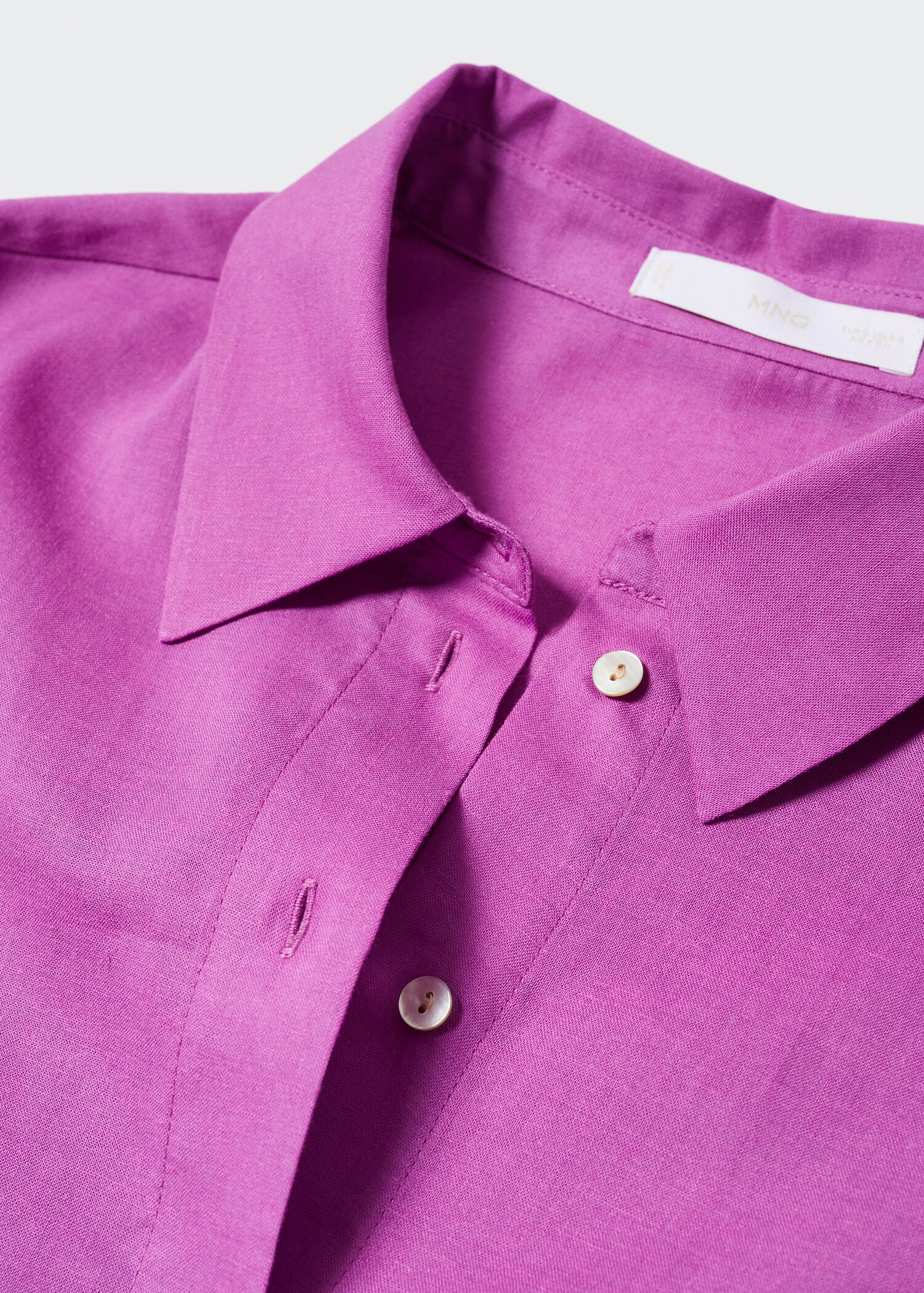Oversized shirt - Details of the article 8