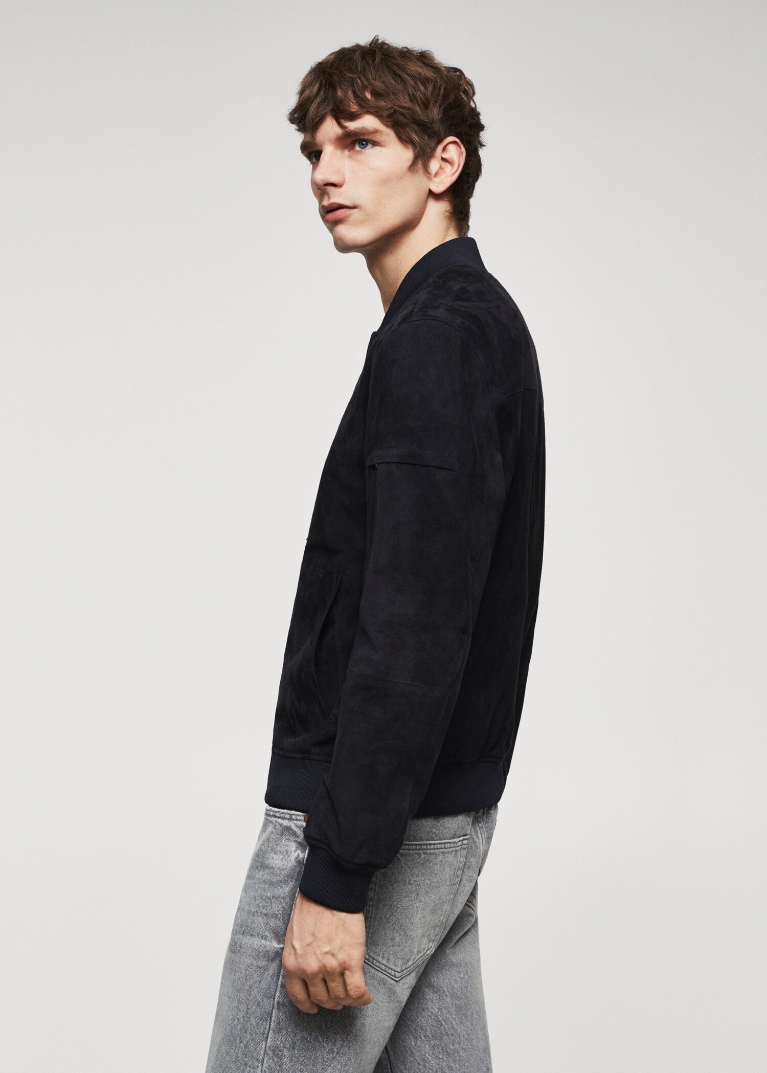 Leather bomber jacket - Details of the article 6