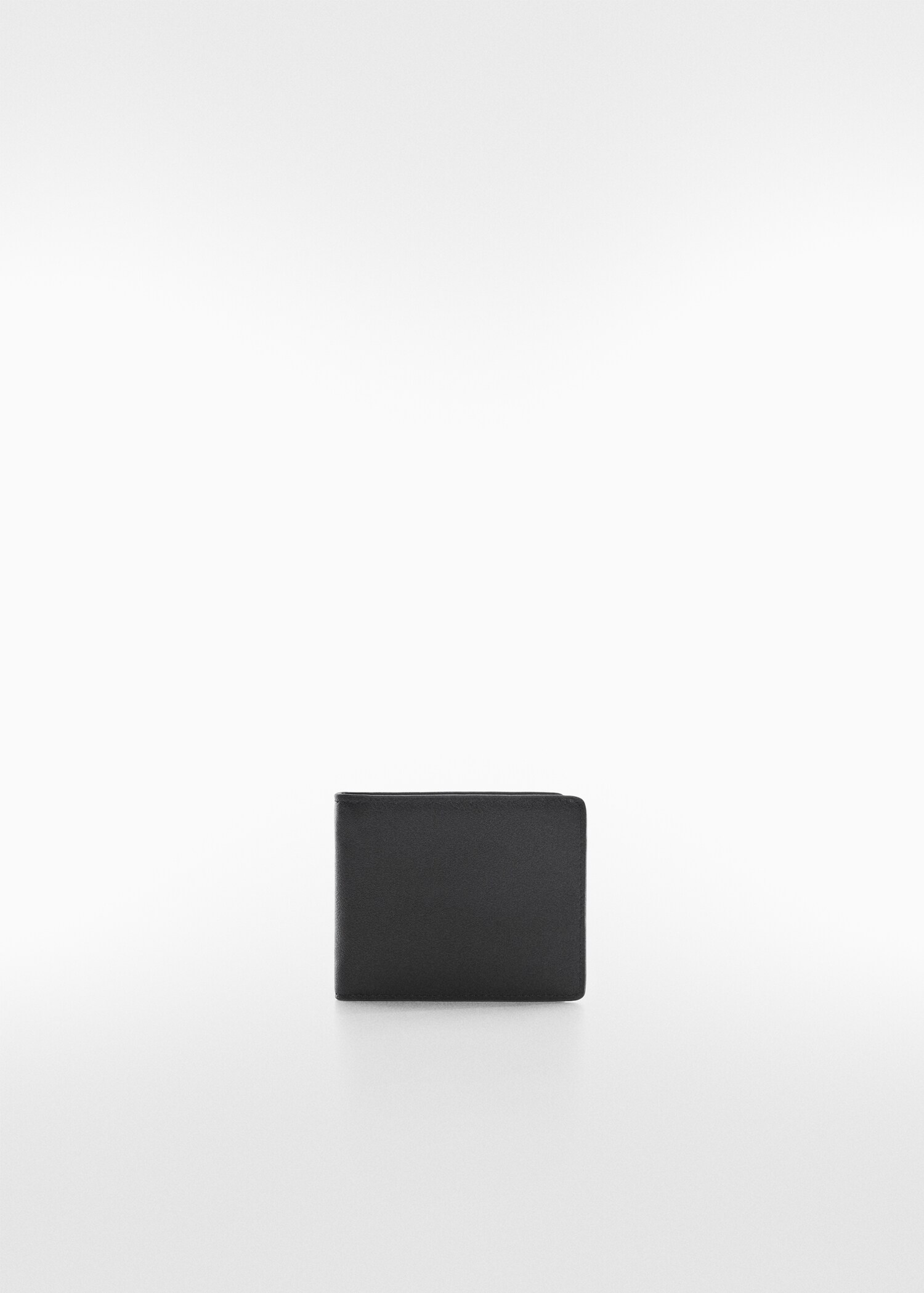 Plain leather wallet - Article without model