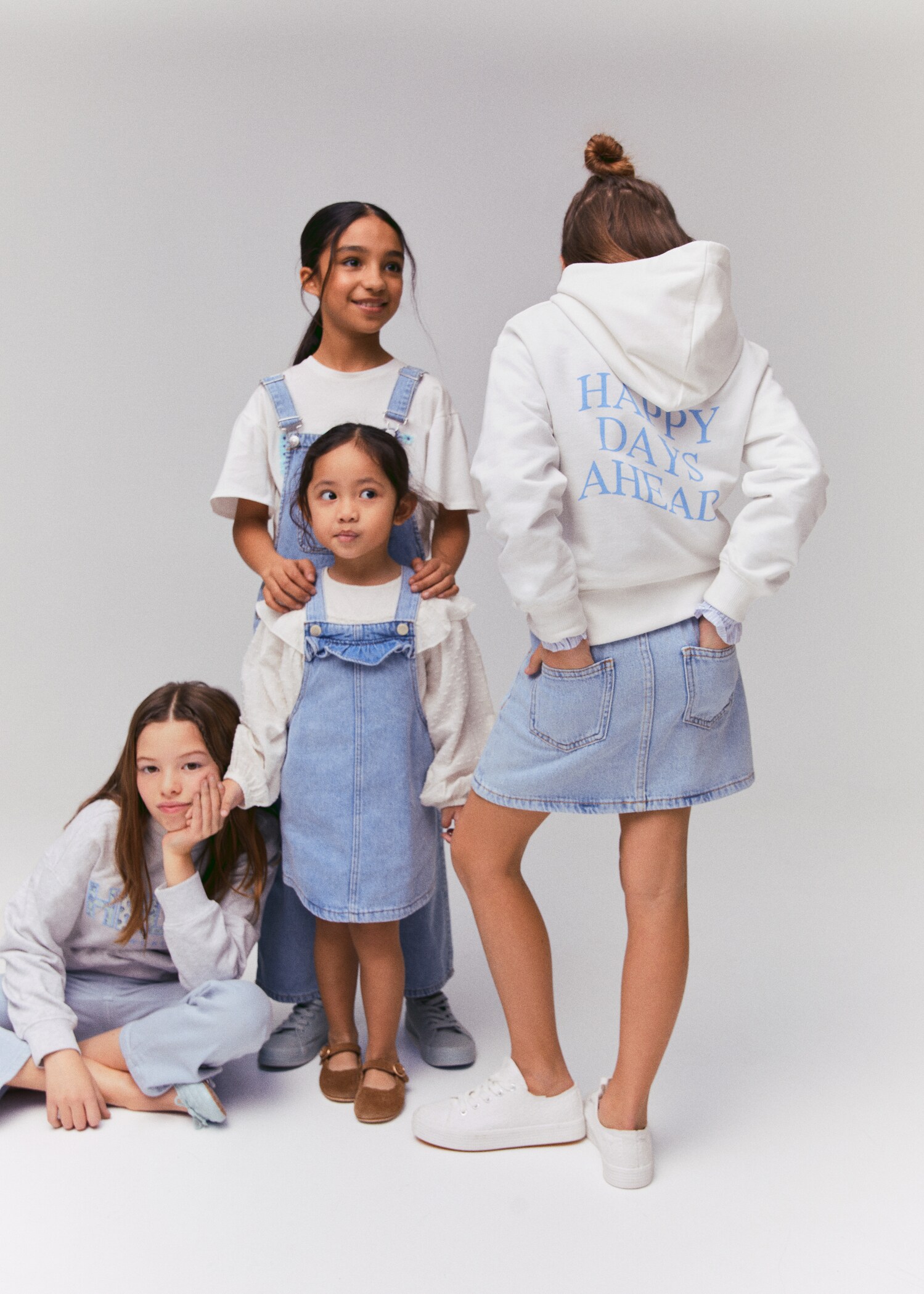 Embroidered cotton sweatshirt - Details of the article 5