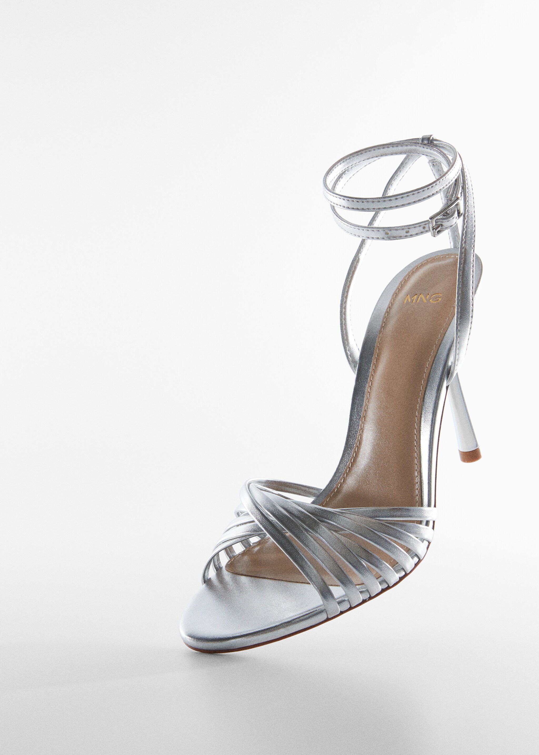 Strappy heeled sandals - Details of the article 5