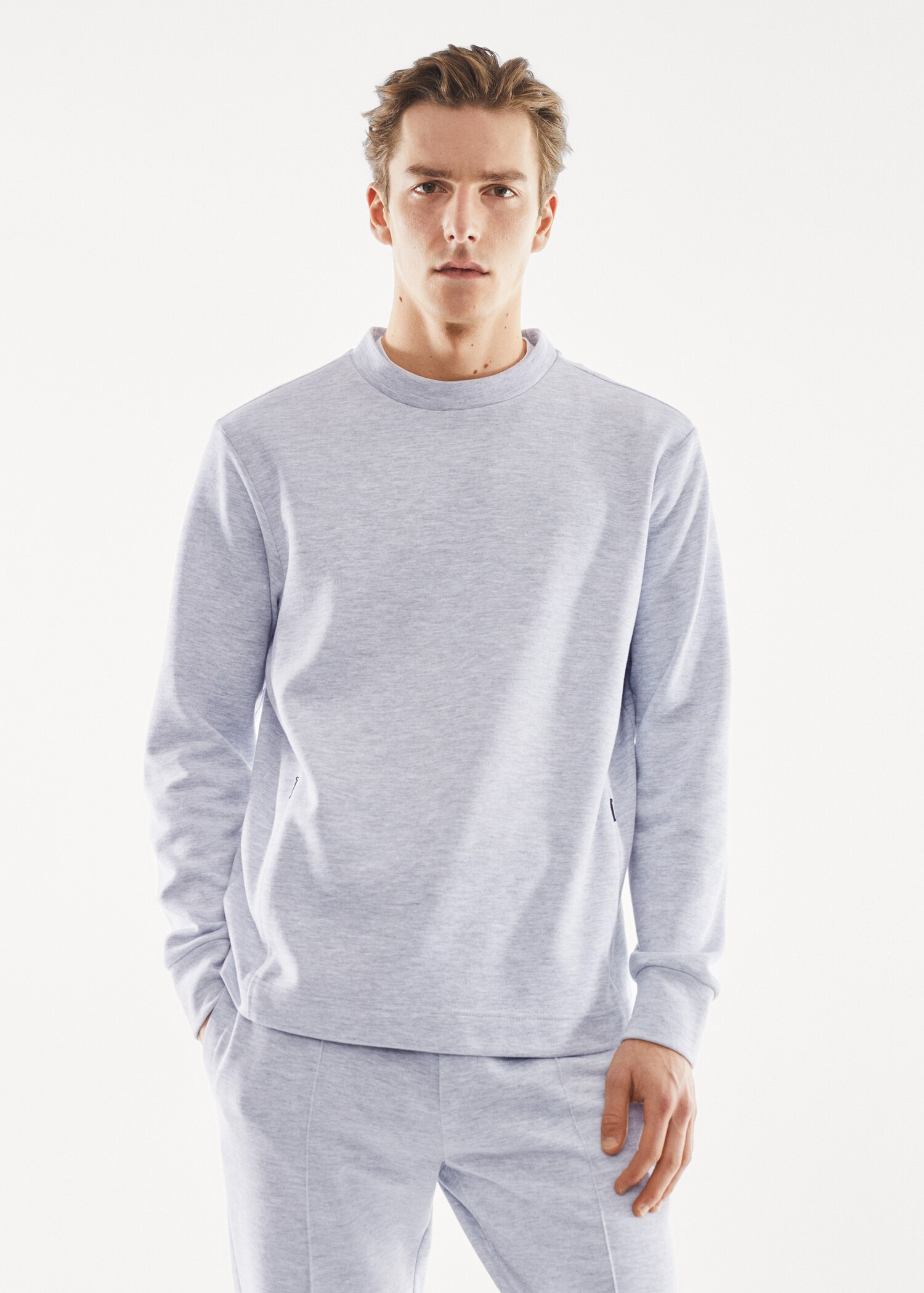 Breathable antibacterial sweatshirt - Medium plane