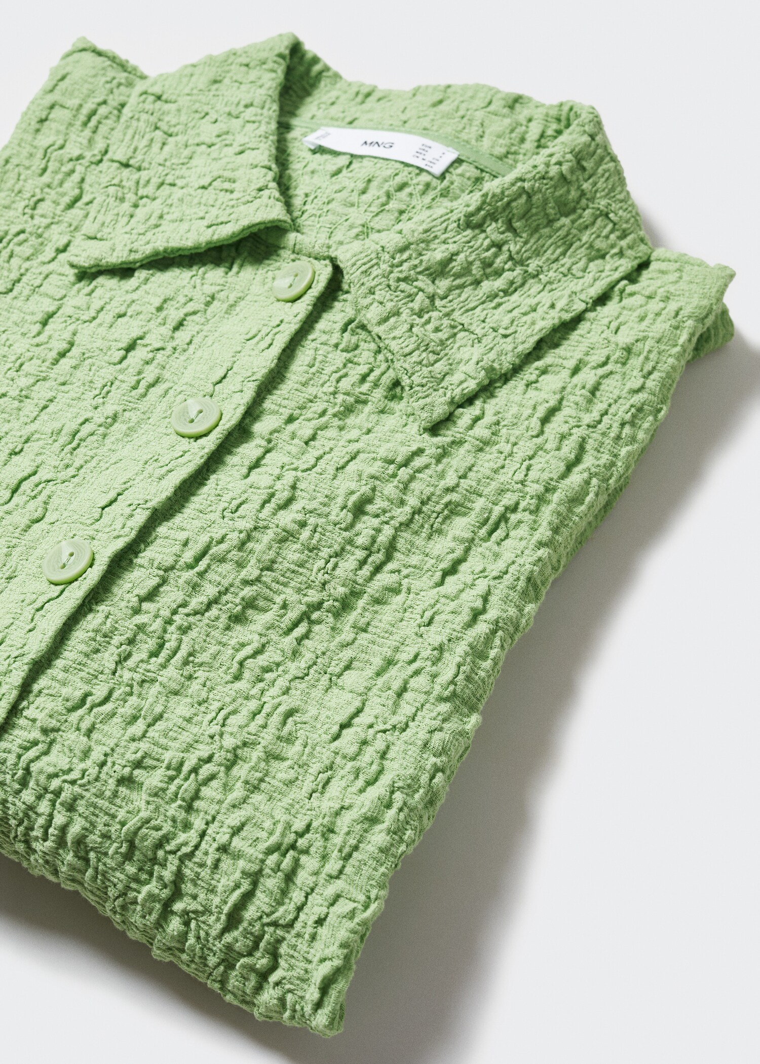Texturiertes Hemd mit Knöpfen - Detail des Artikels 8