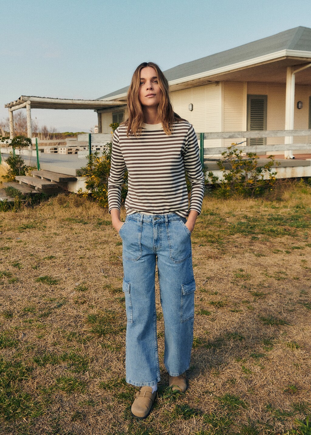 Pocket cargo jeans - Women | MANGO OUTLET USA