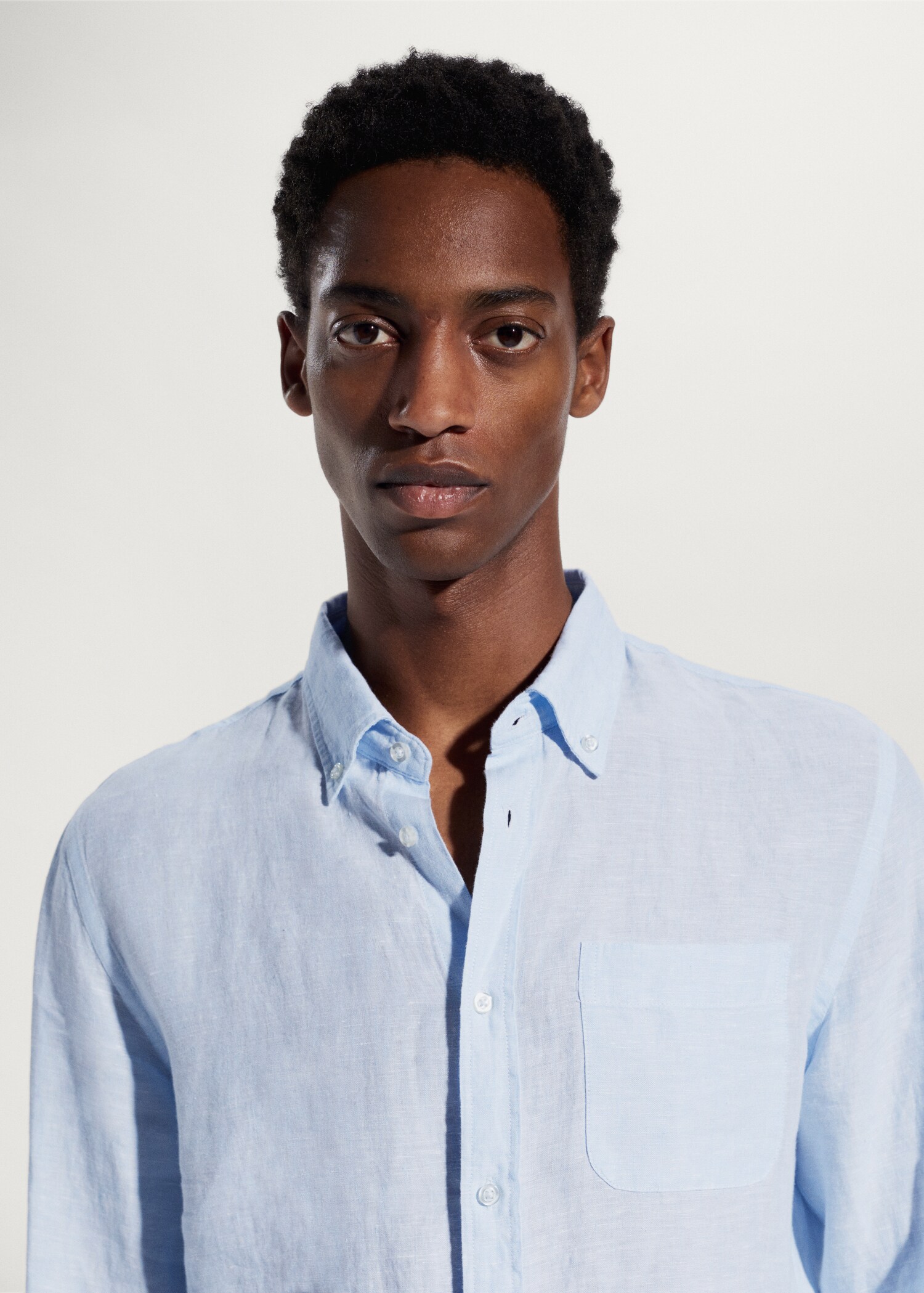 100% linen slim-fit shirt - Details of the article 1
