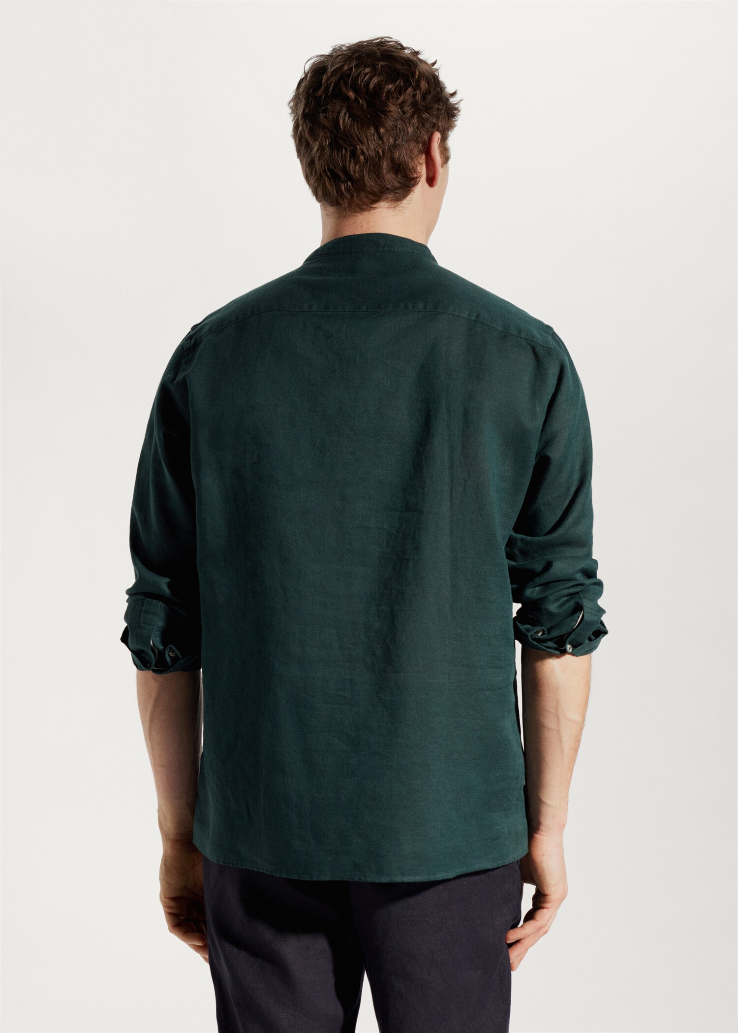 Regular-fit Mao-collar linen shirt - Reverse of the article