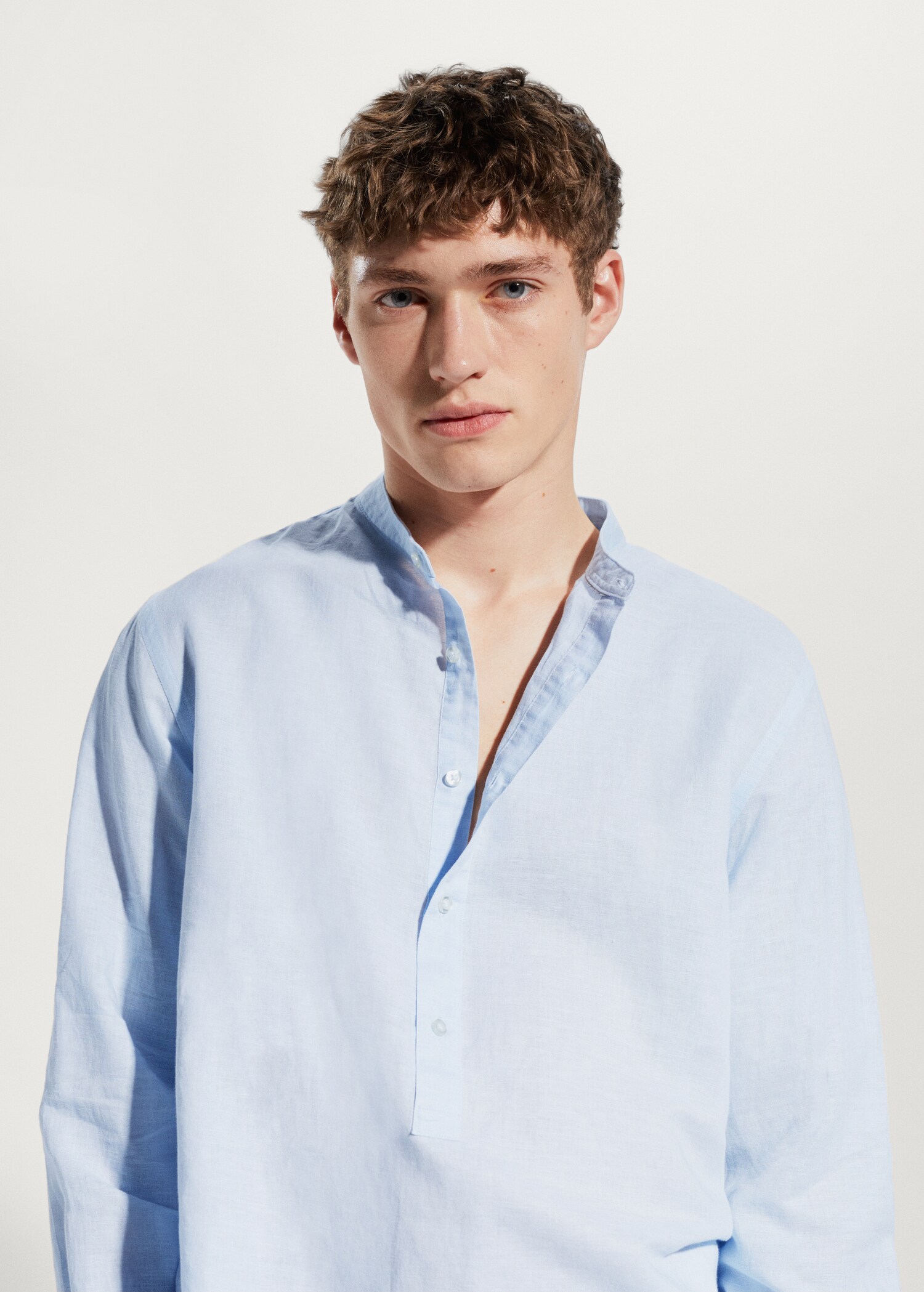 Regular-fit Mao-collar linen shirt - Details of the article 1