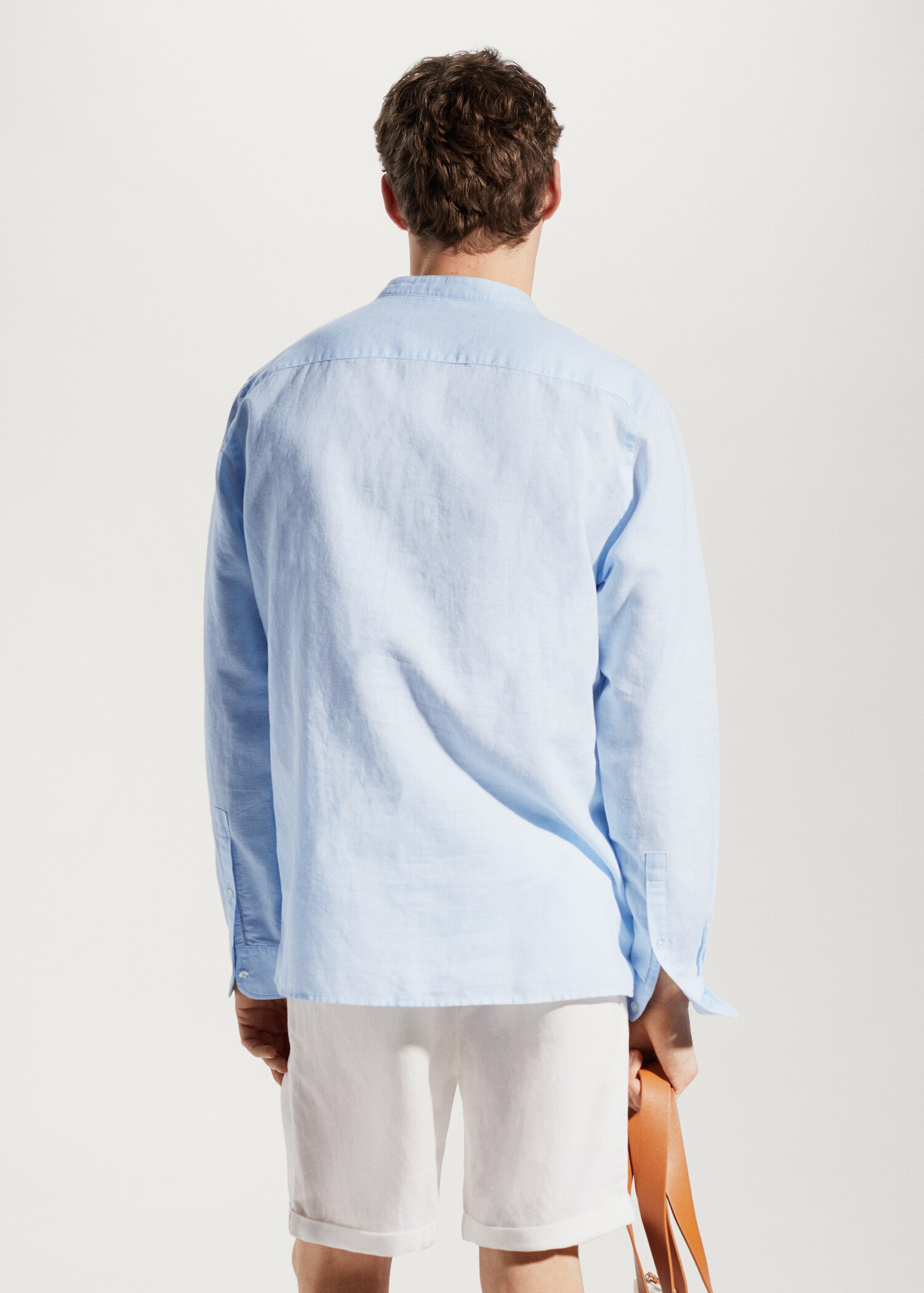 Regular-fit Mao-collar linen shirt - Reverse of the article