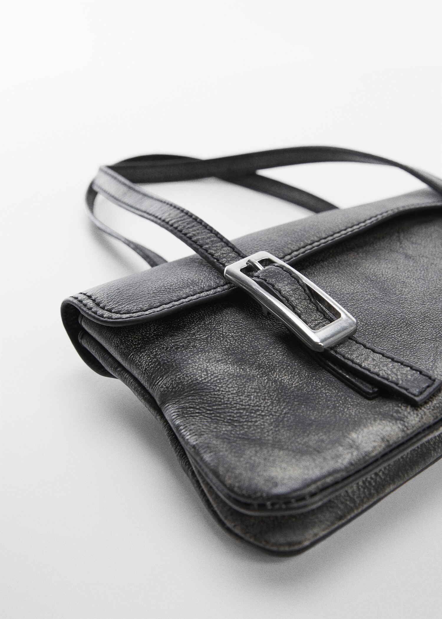 Bolso piel hebillas - Detalle del artículo 1
