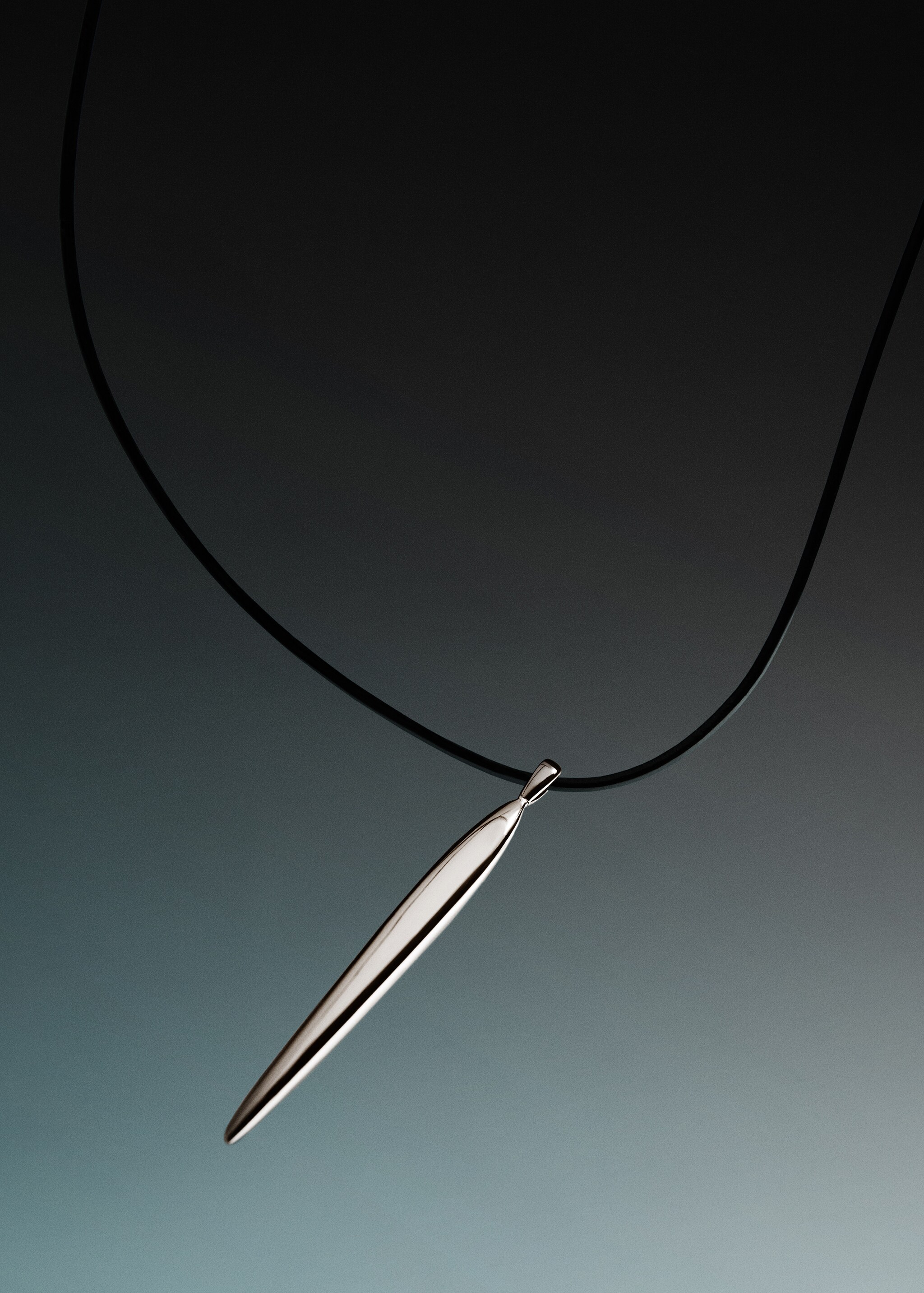 Silver-plated metal pendant necklace - Details of the article 7