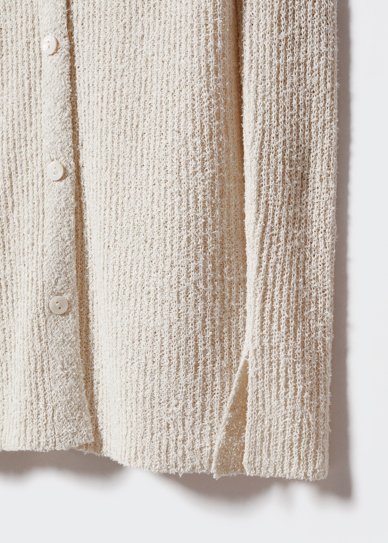 Long cardigan with shirt collar - Details of the article 8