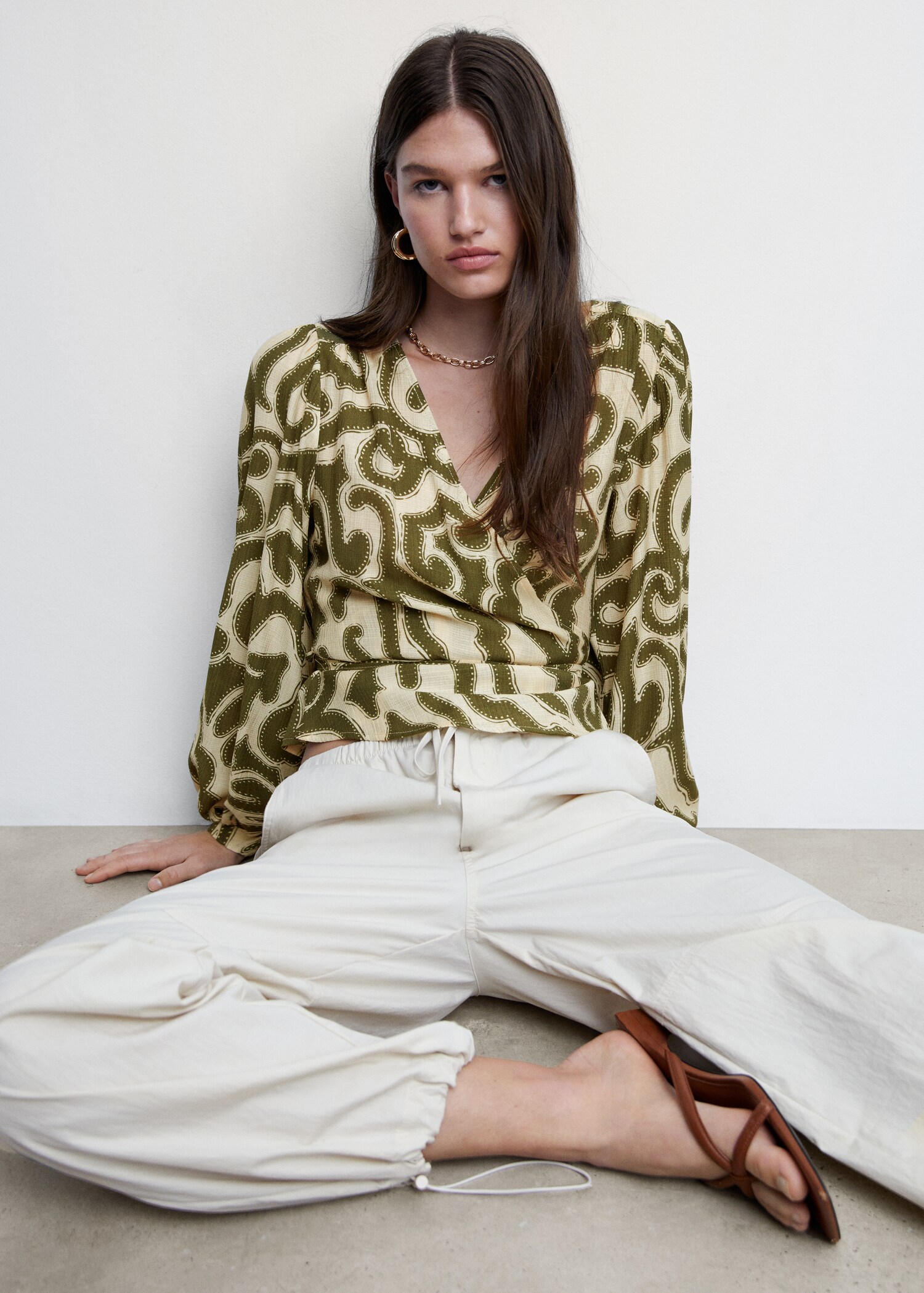 Printed puff sleeve blouse - Details of the article 2
