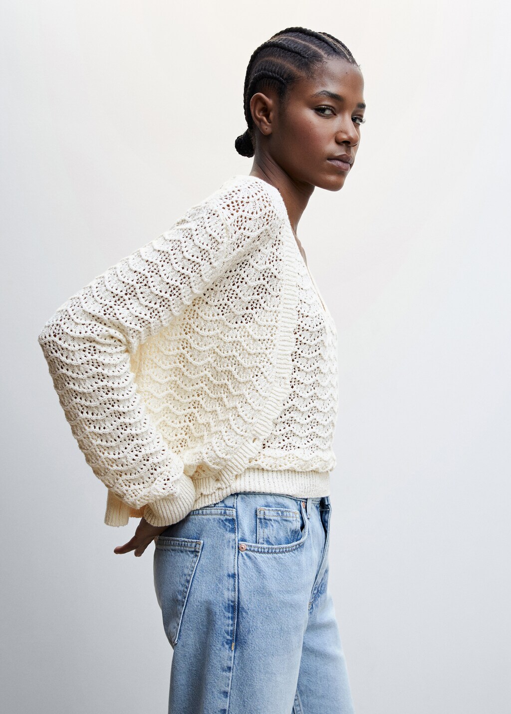 Openwork cardigan with scalloped edges - Women | MANGO