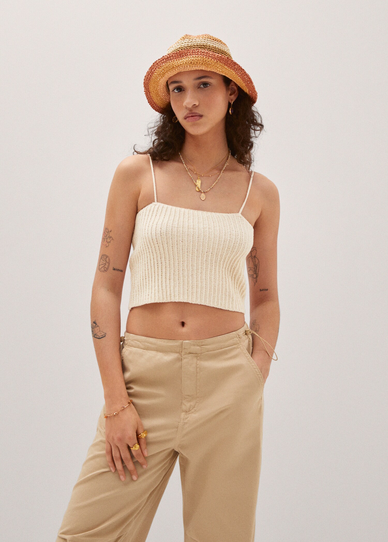 Crop top maille - Plan moyen