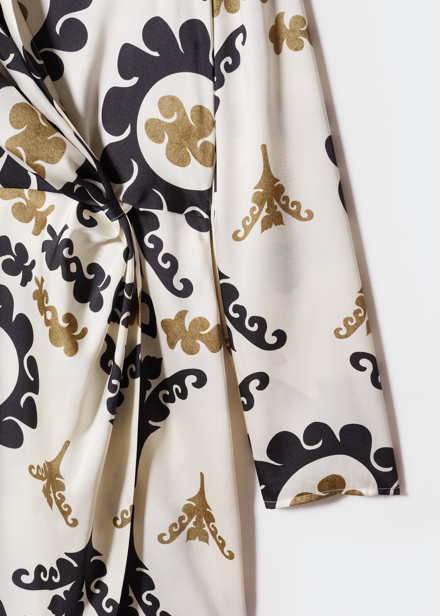 Printed satin dress - Details of the article 8