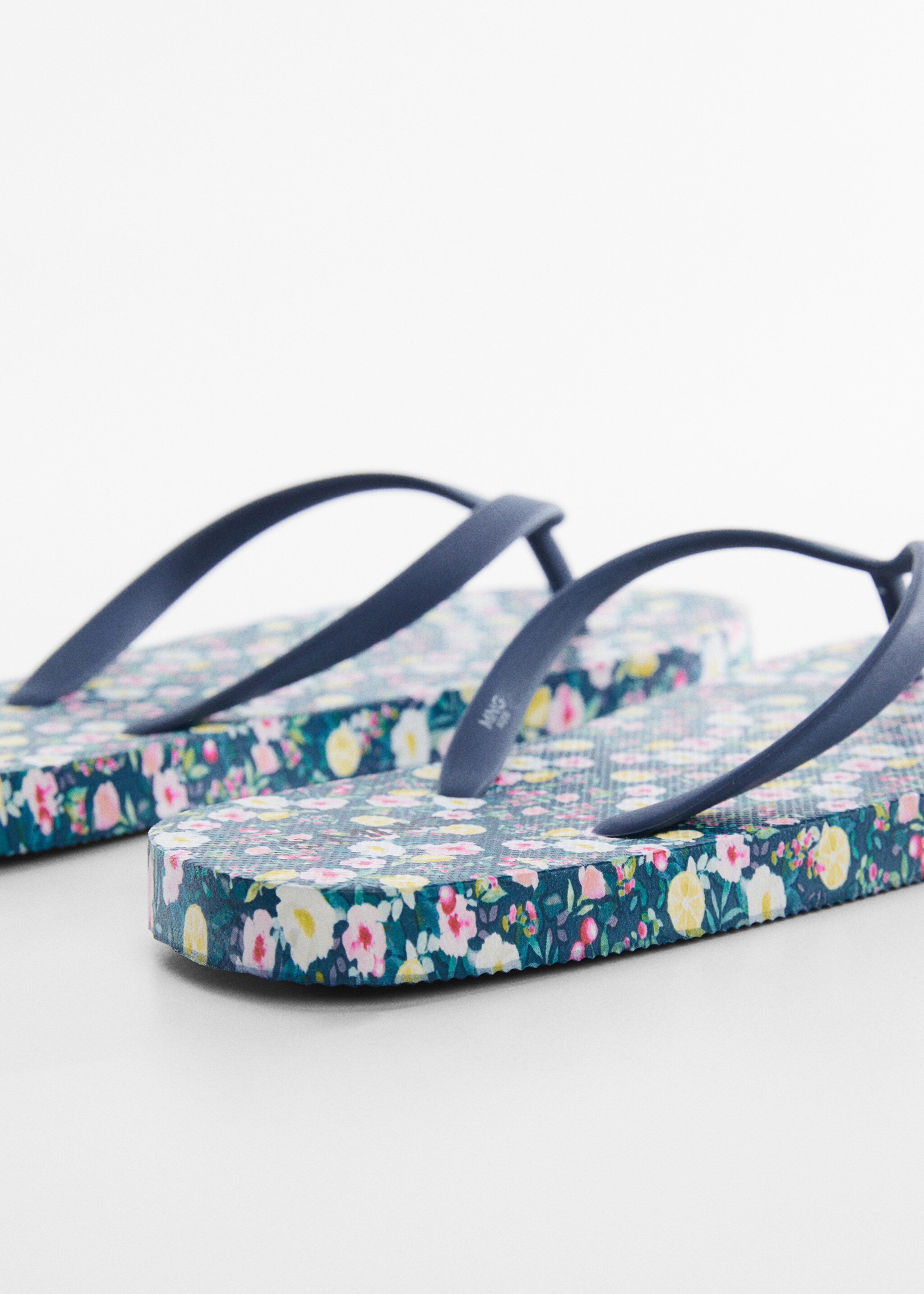 Strappy flip-flops - Details of the article 1, Blue. Ref: 47037822-00.