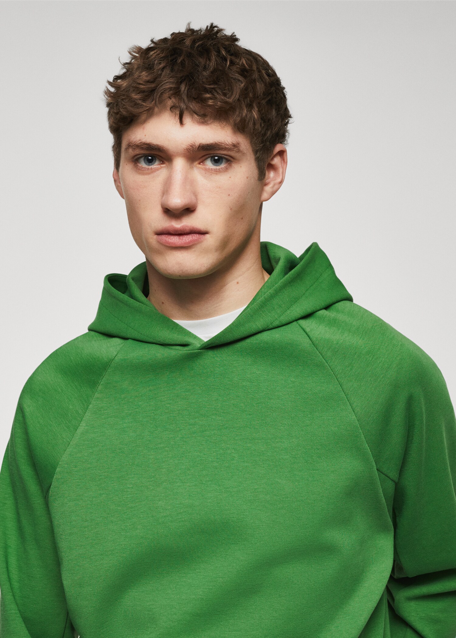 Kangaroo pocket hoodie - Details of the article 1