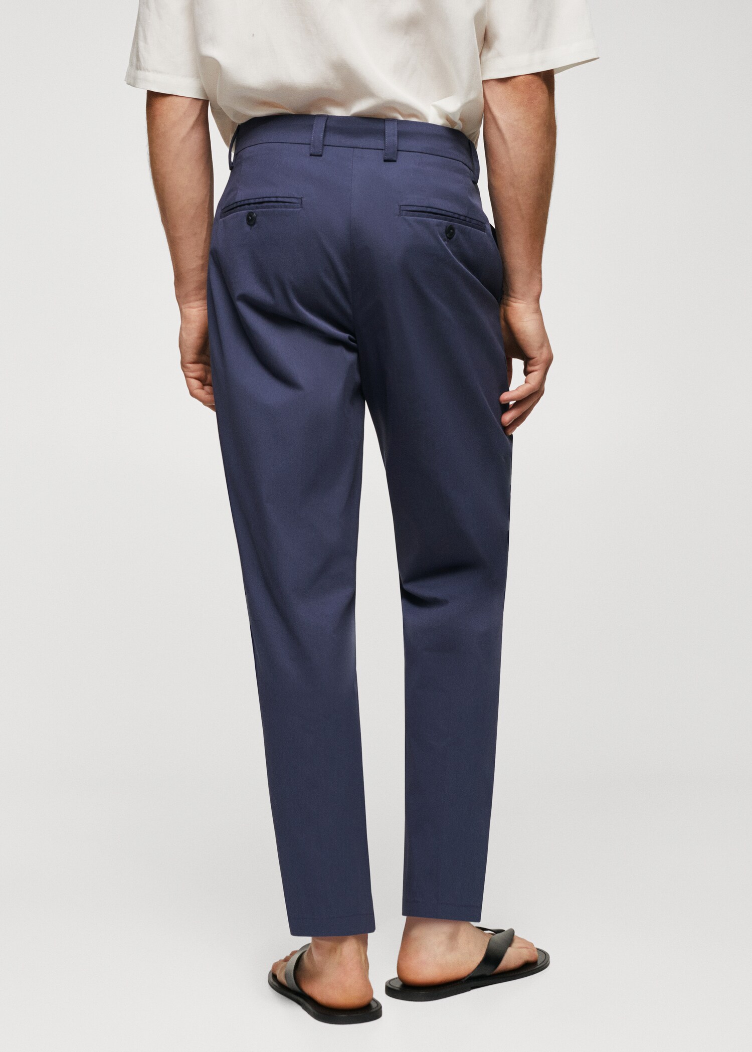 Cotton pleated pants - Reverse of the article