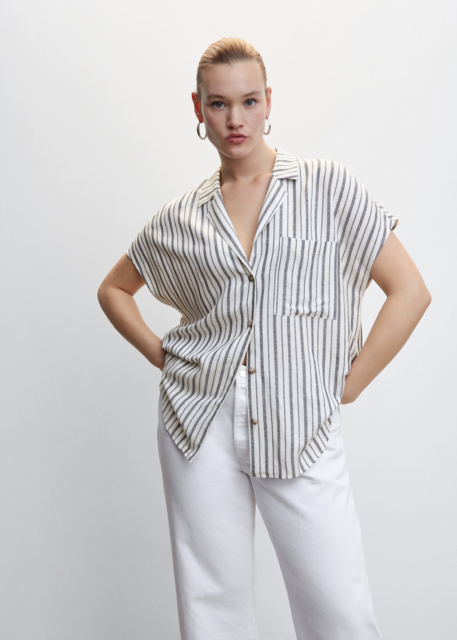 Striped linen-blend shirt - Details of the article 5